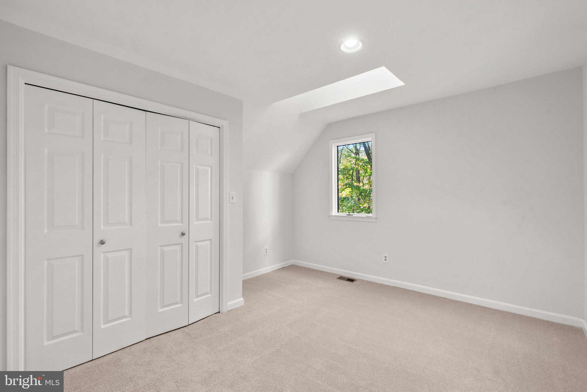 1177 W Mahogany LANE