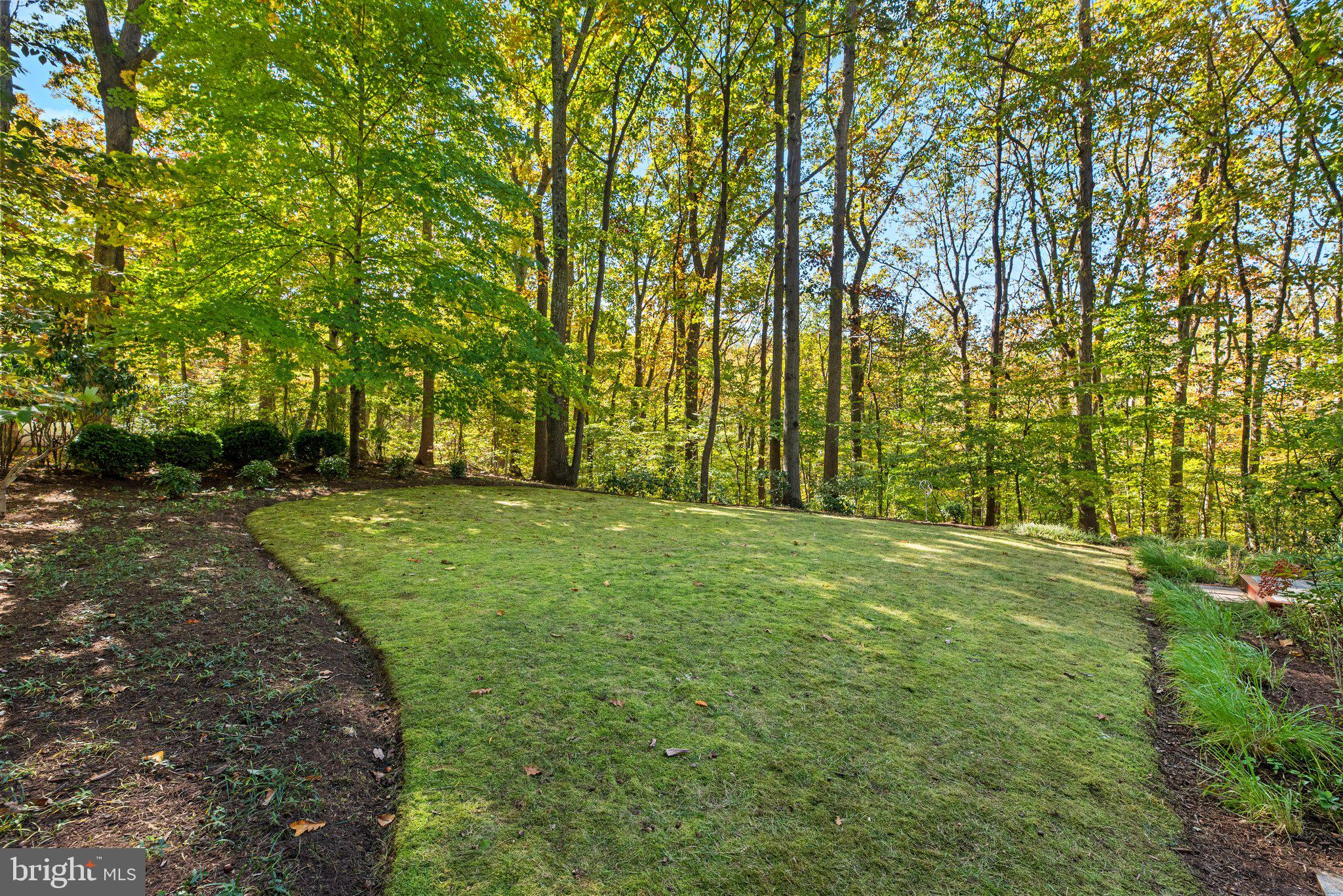 1177 W Mahogany LANE