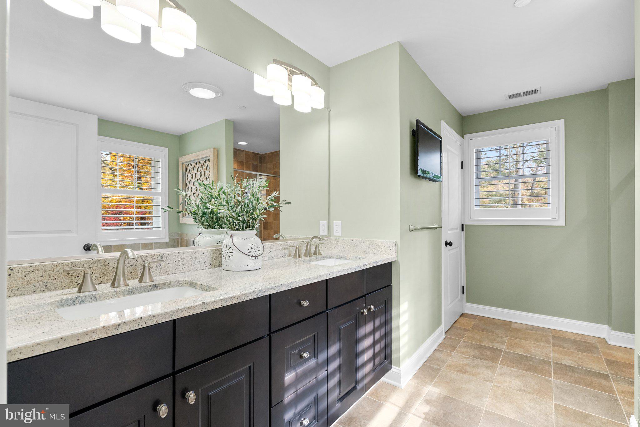 8372 Beachwood Park ROAD