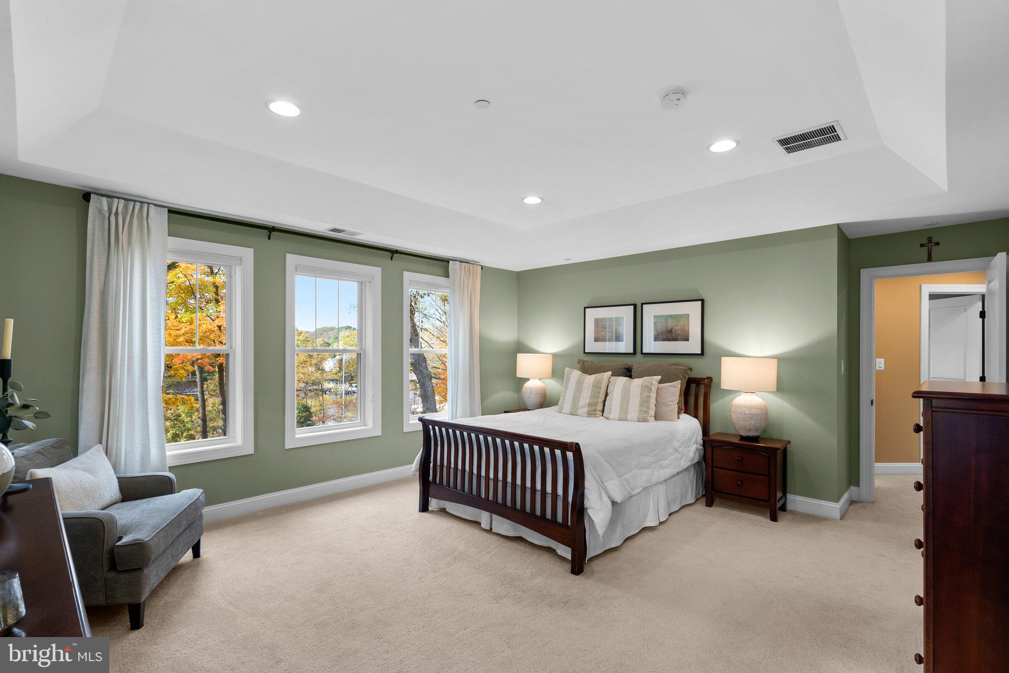 8372 Beachwood Park ROAD