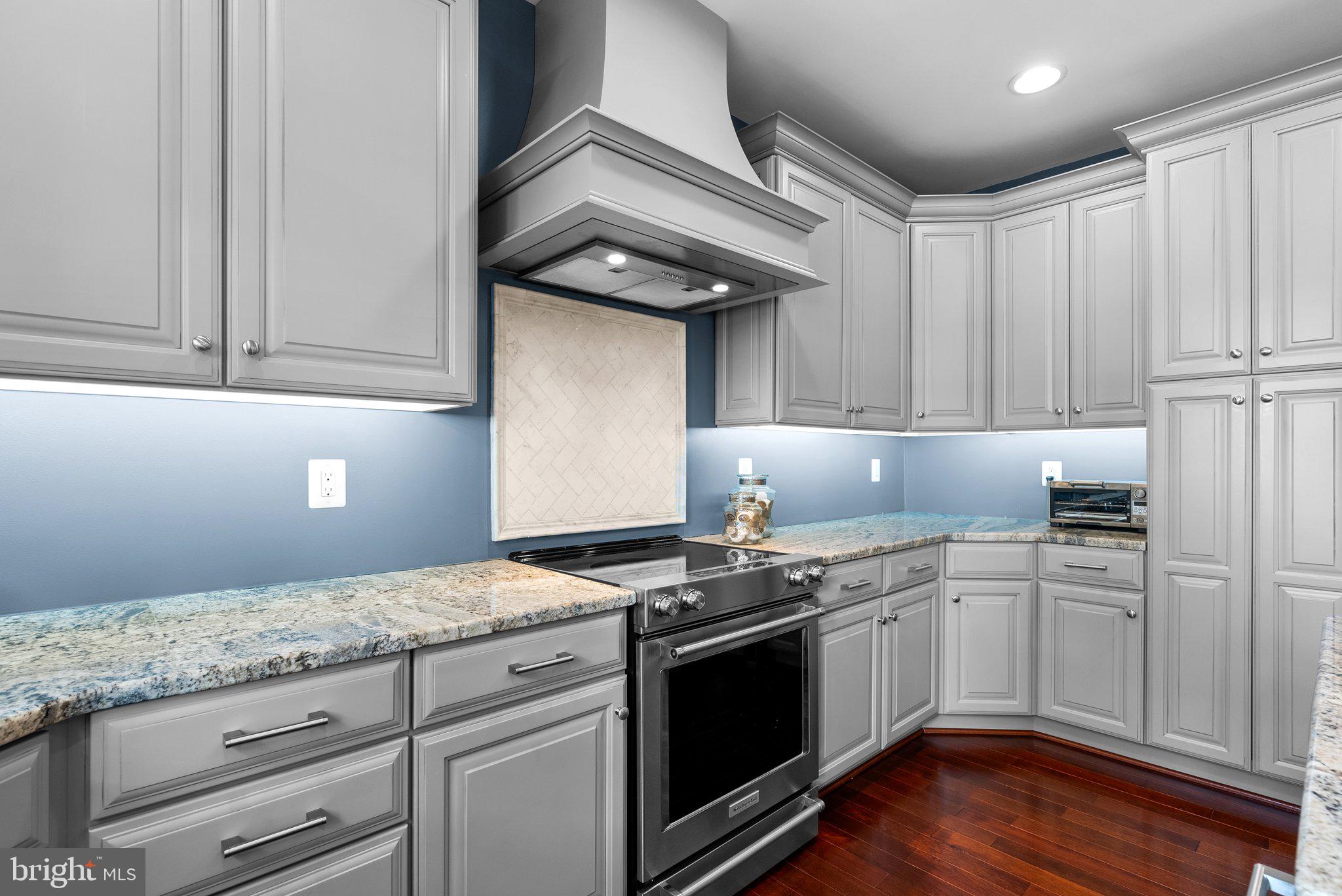 8372 Beachwood Park ROAD