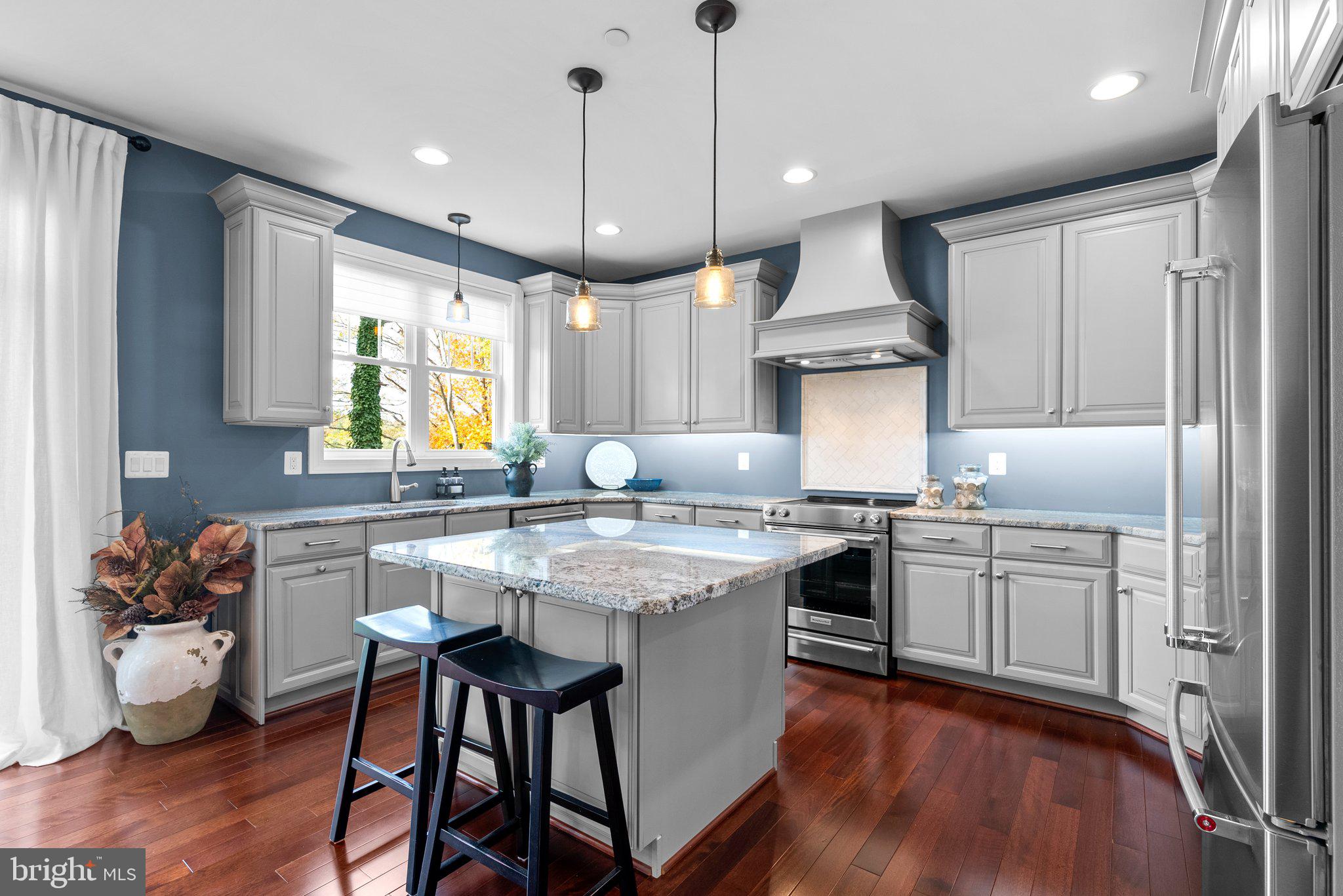 8372 Beachwood Park ROAD