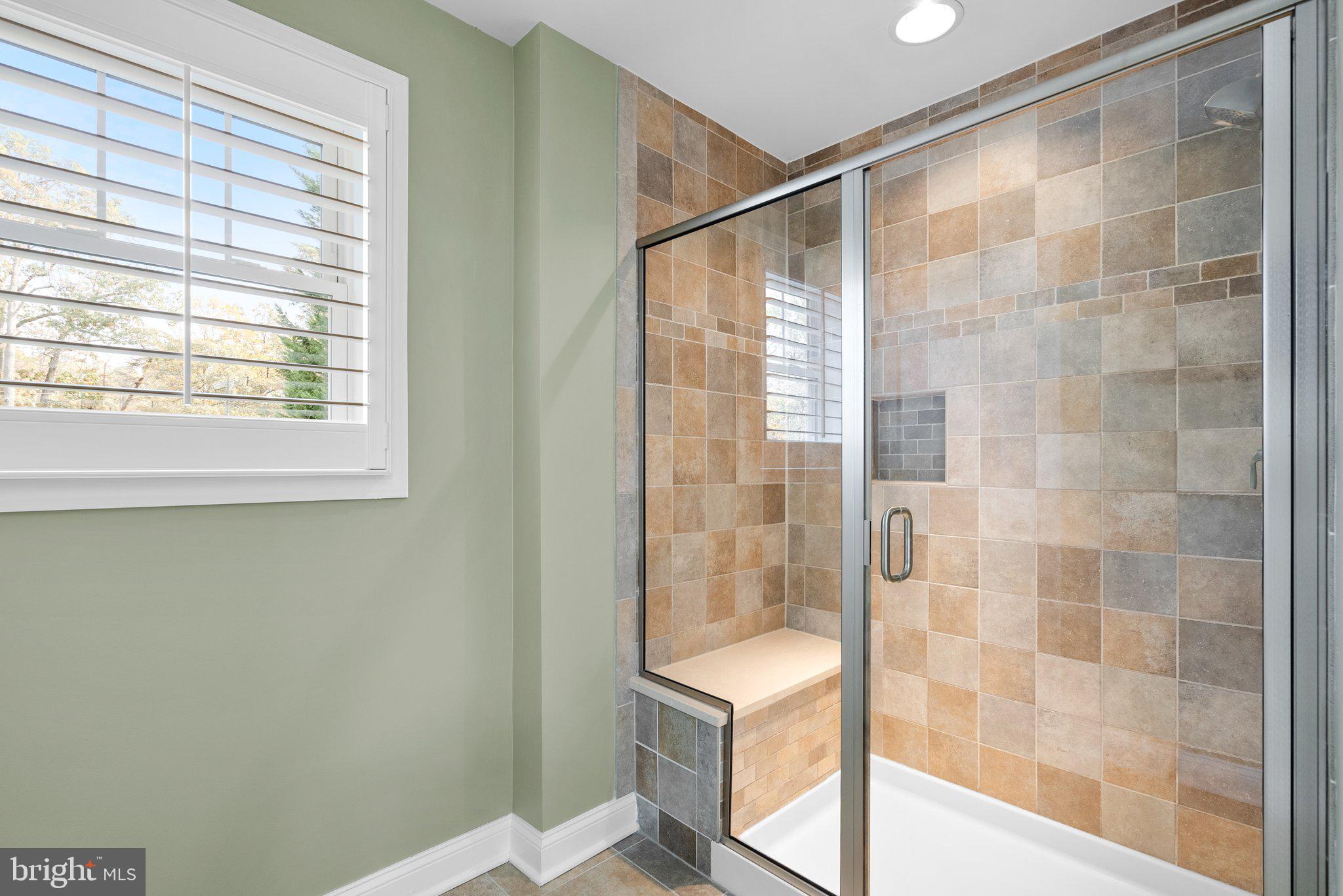 8372 Beachwood Park ROAD