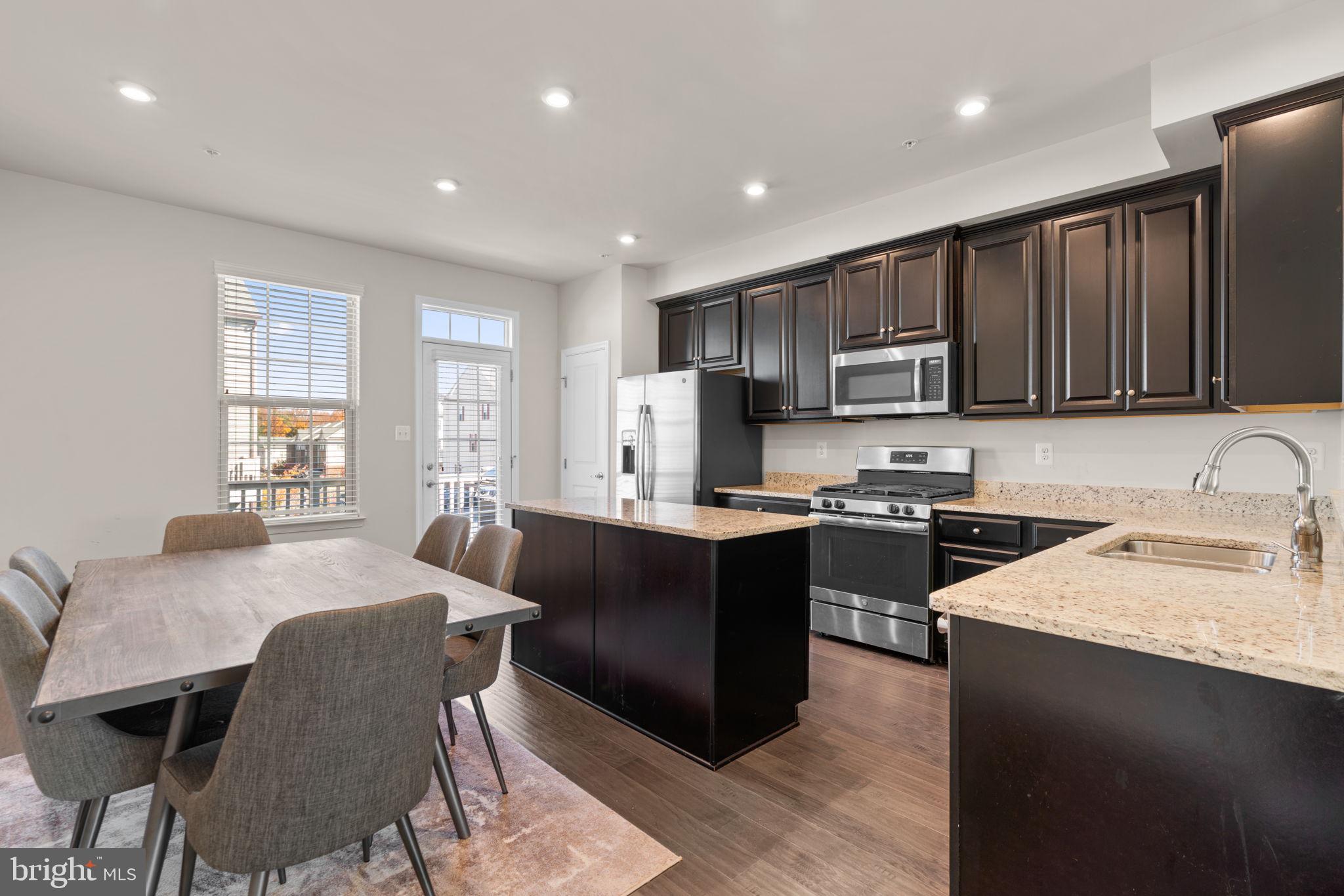 3017 Frayser Farm ROAD