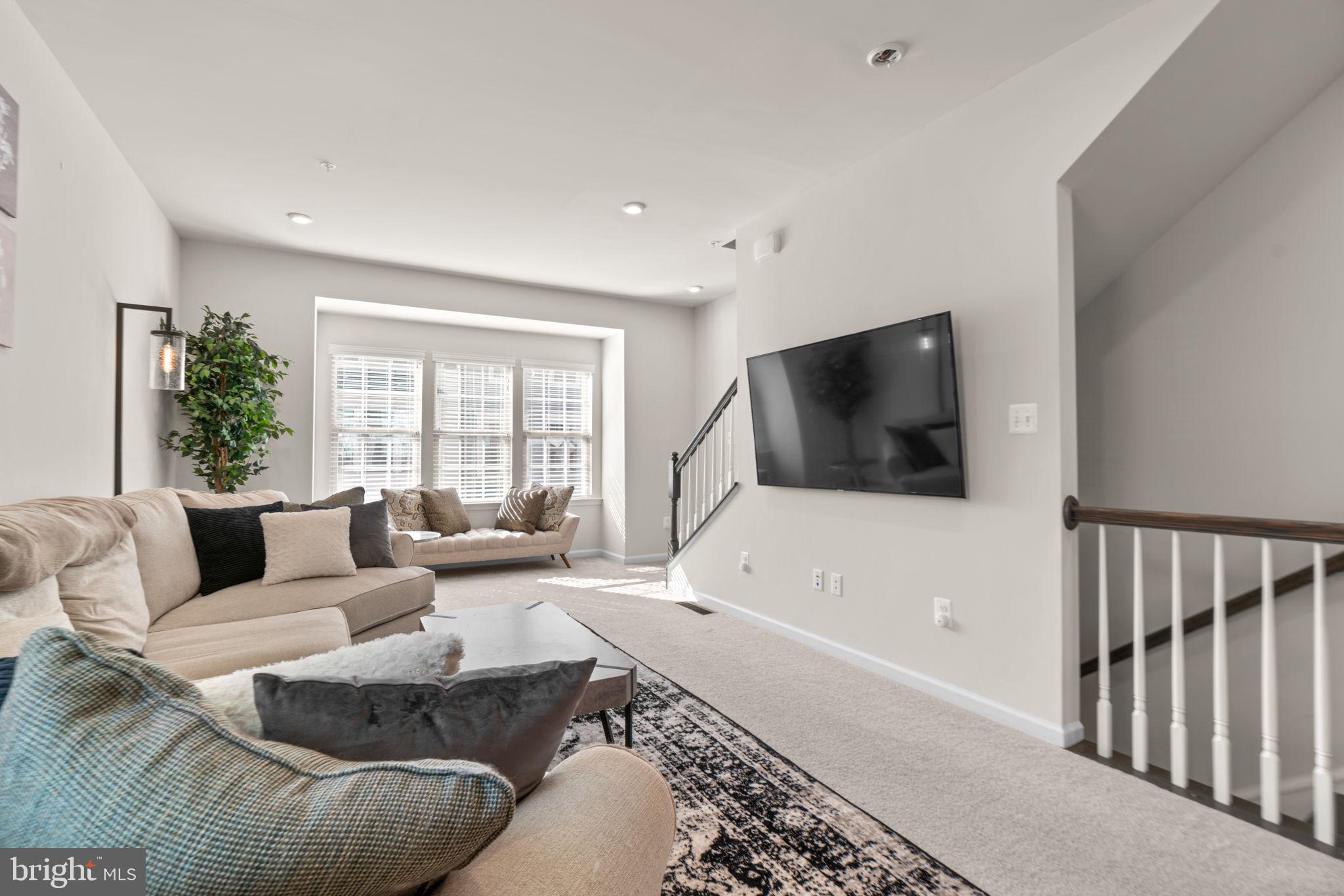 3017 Frayser Farm ROAD