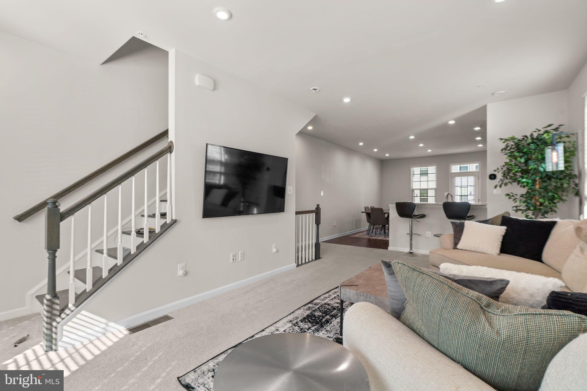 3017 Frayser Farm ROAD