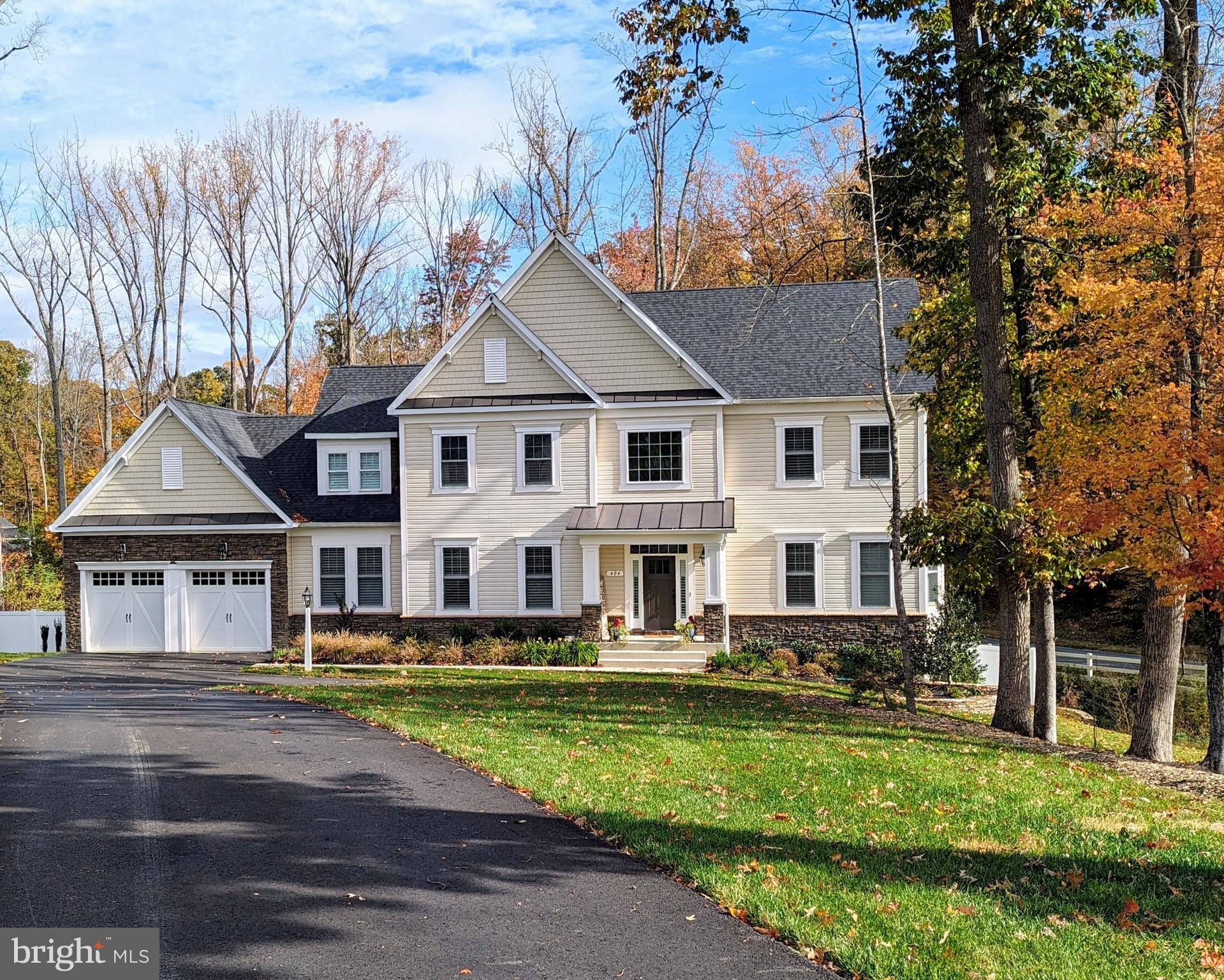 404 Kathe COURT Unit: B