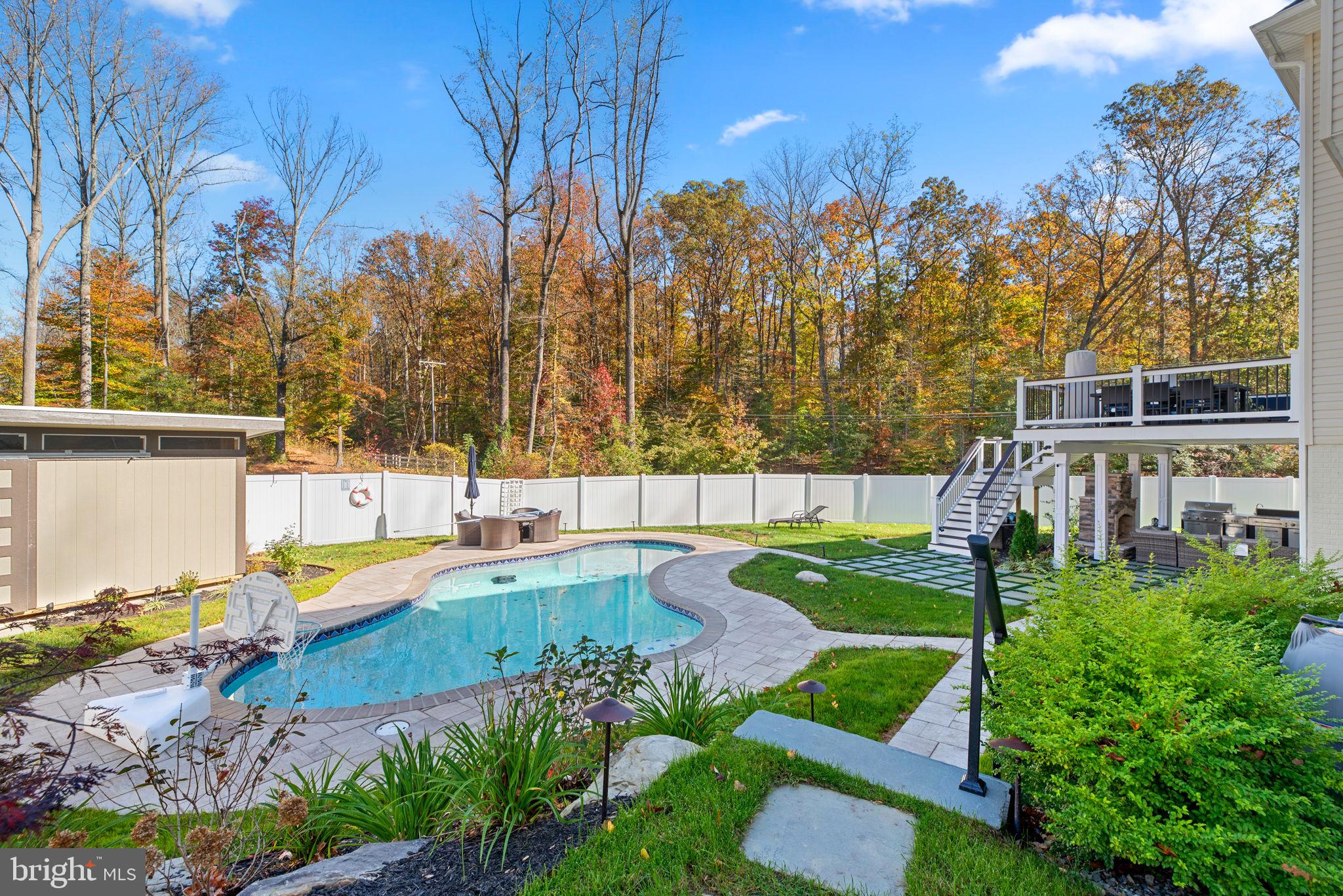 404 Kathe COURT Unit: B