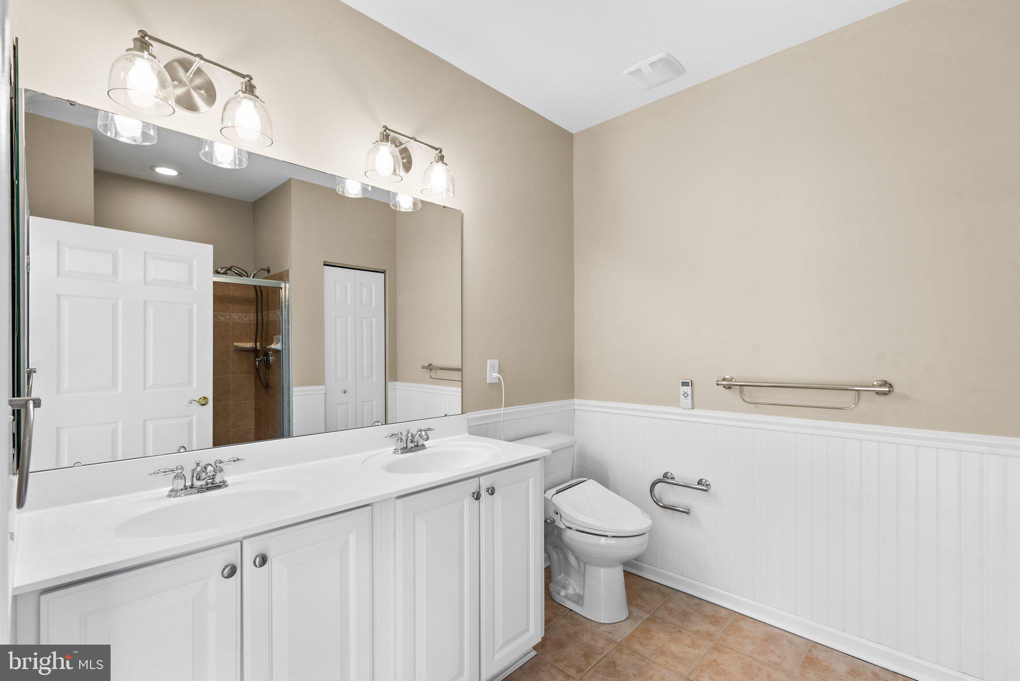 2604 Clarion Ct #302