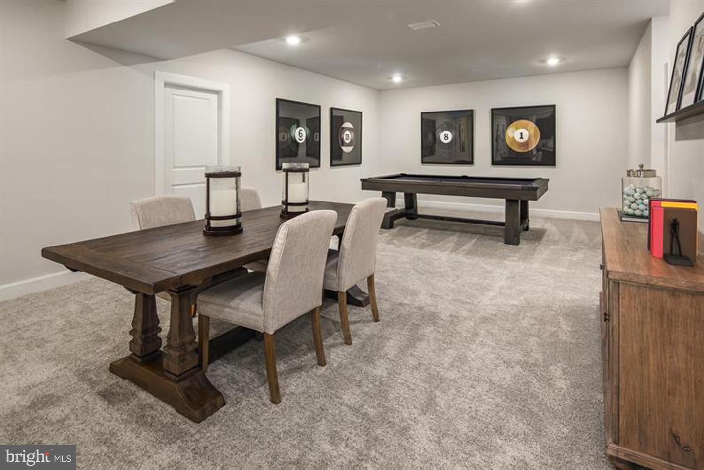 1238 Oleander Way
