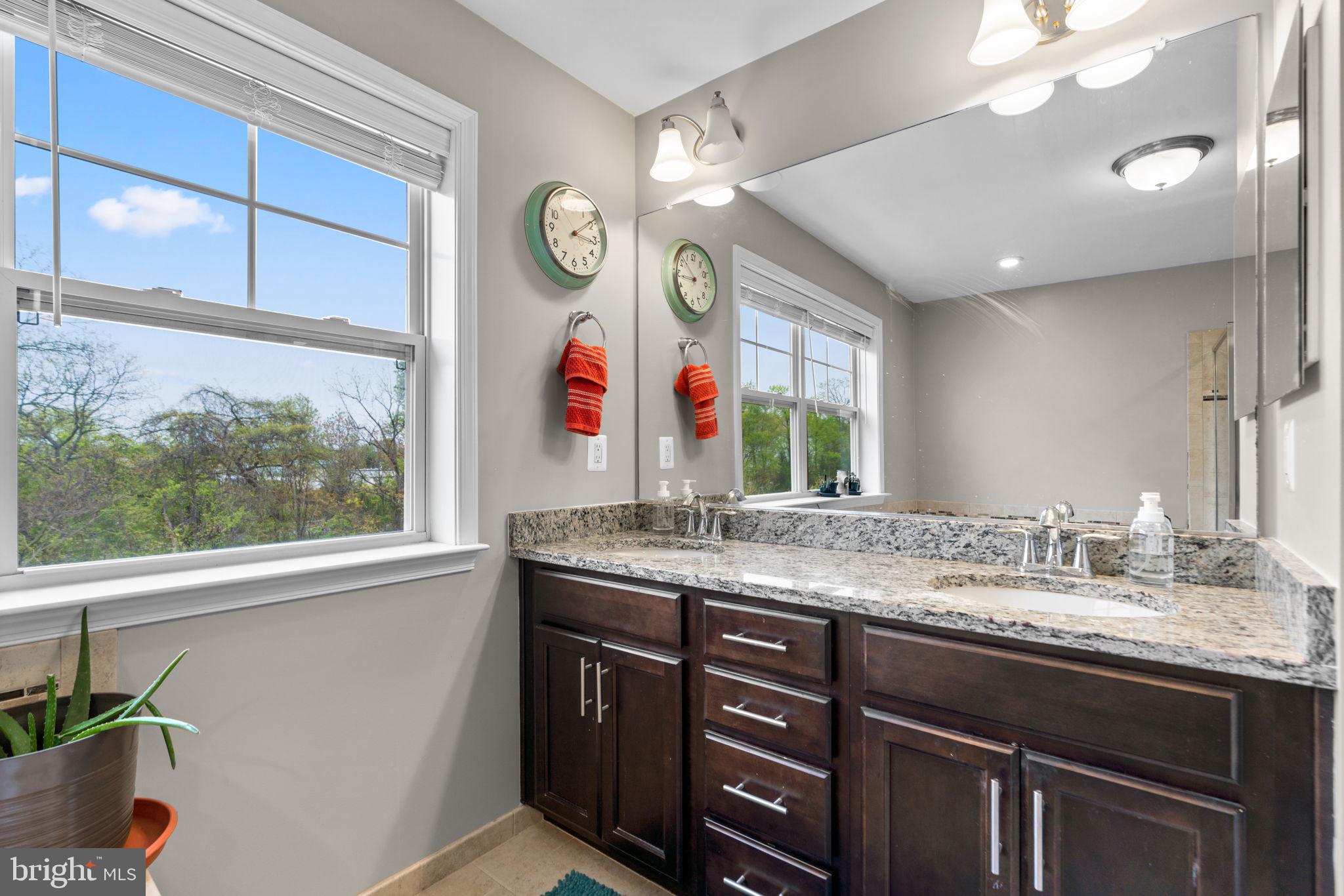 1318 Chapel Centre Dr