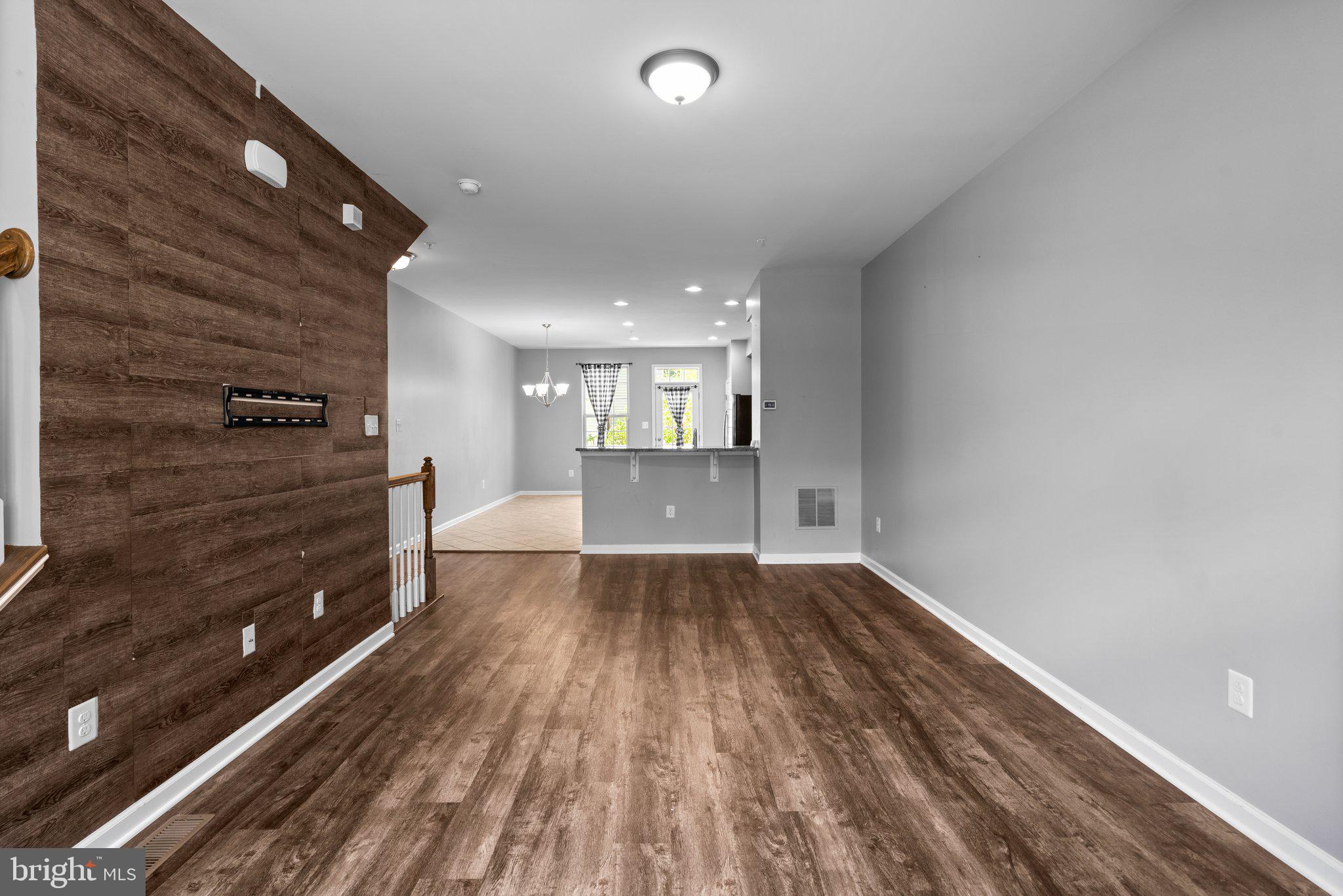 7204 Winding Hills Dr