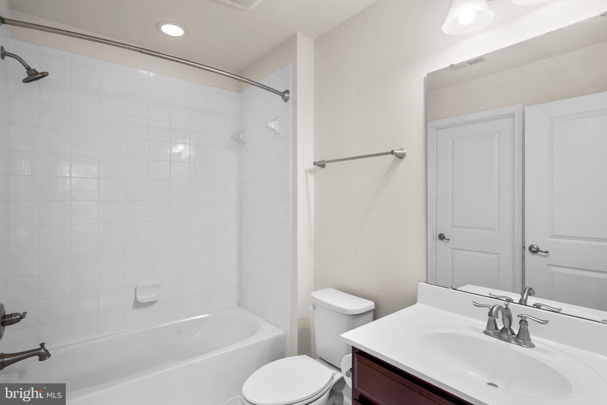 7204 Winding Hills Dr