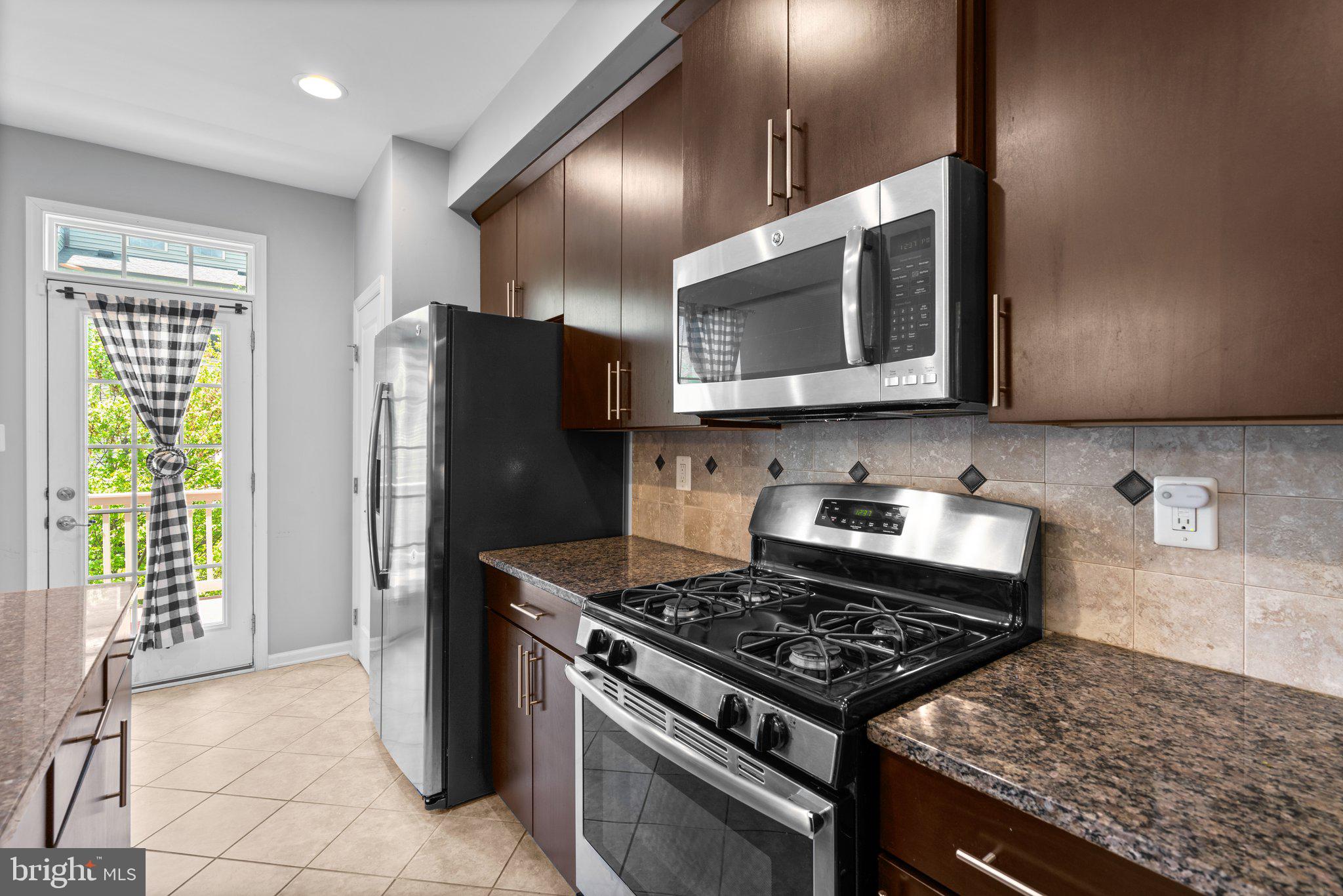 7204 Winding Hills Dr