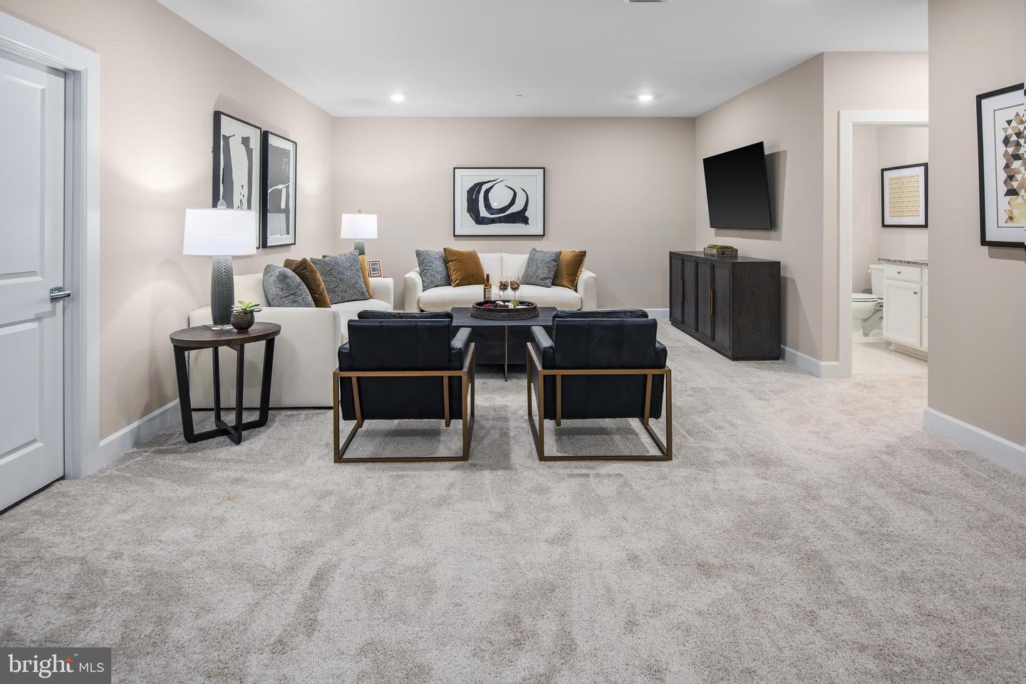 1231 Oleander Way