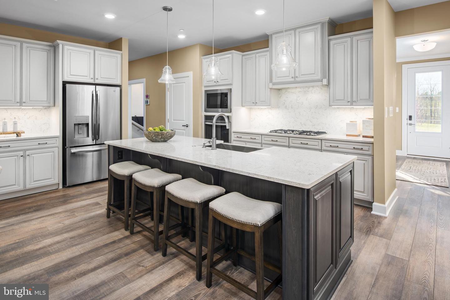 1231 Oleander Way