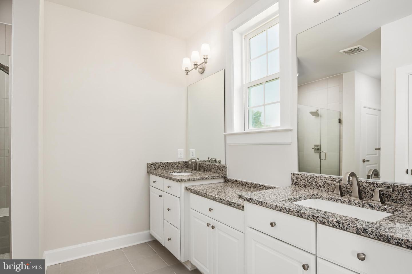 1231 Oleander Way