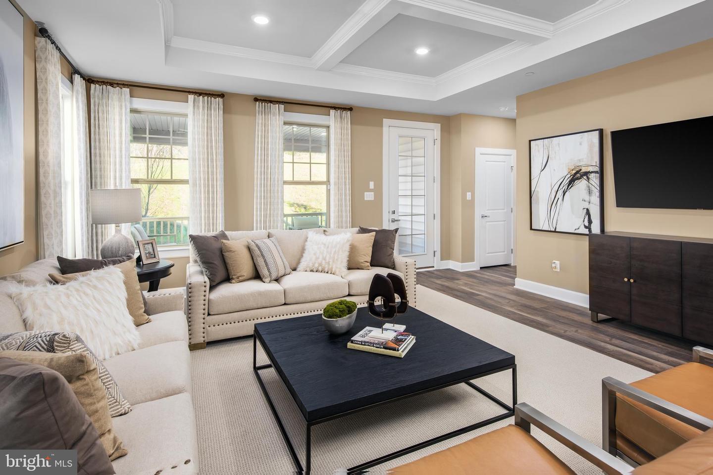 1231 Oleander Way