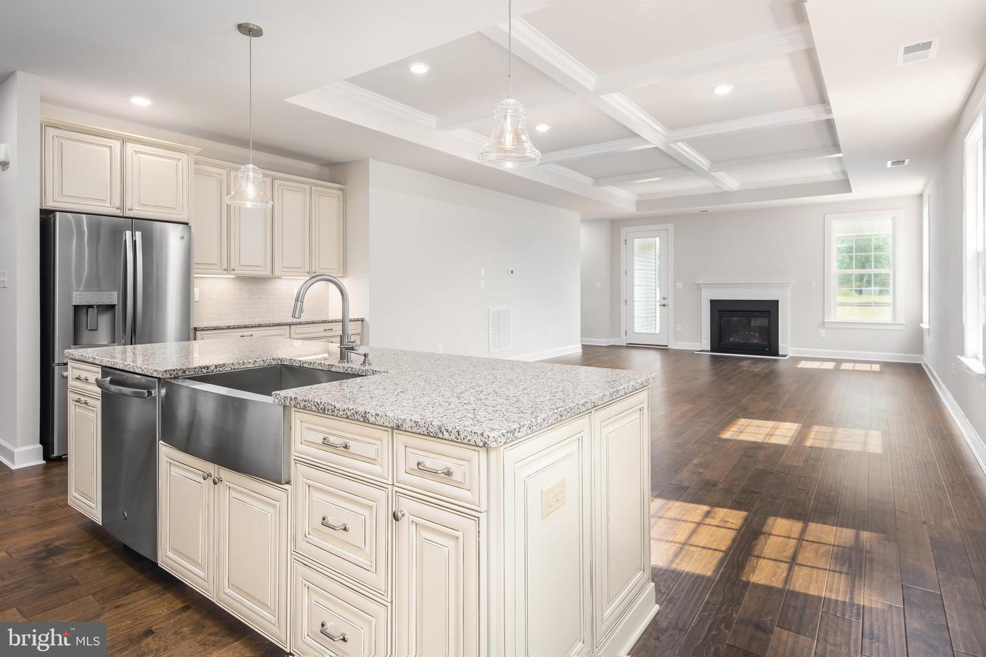1231 Oleander Way