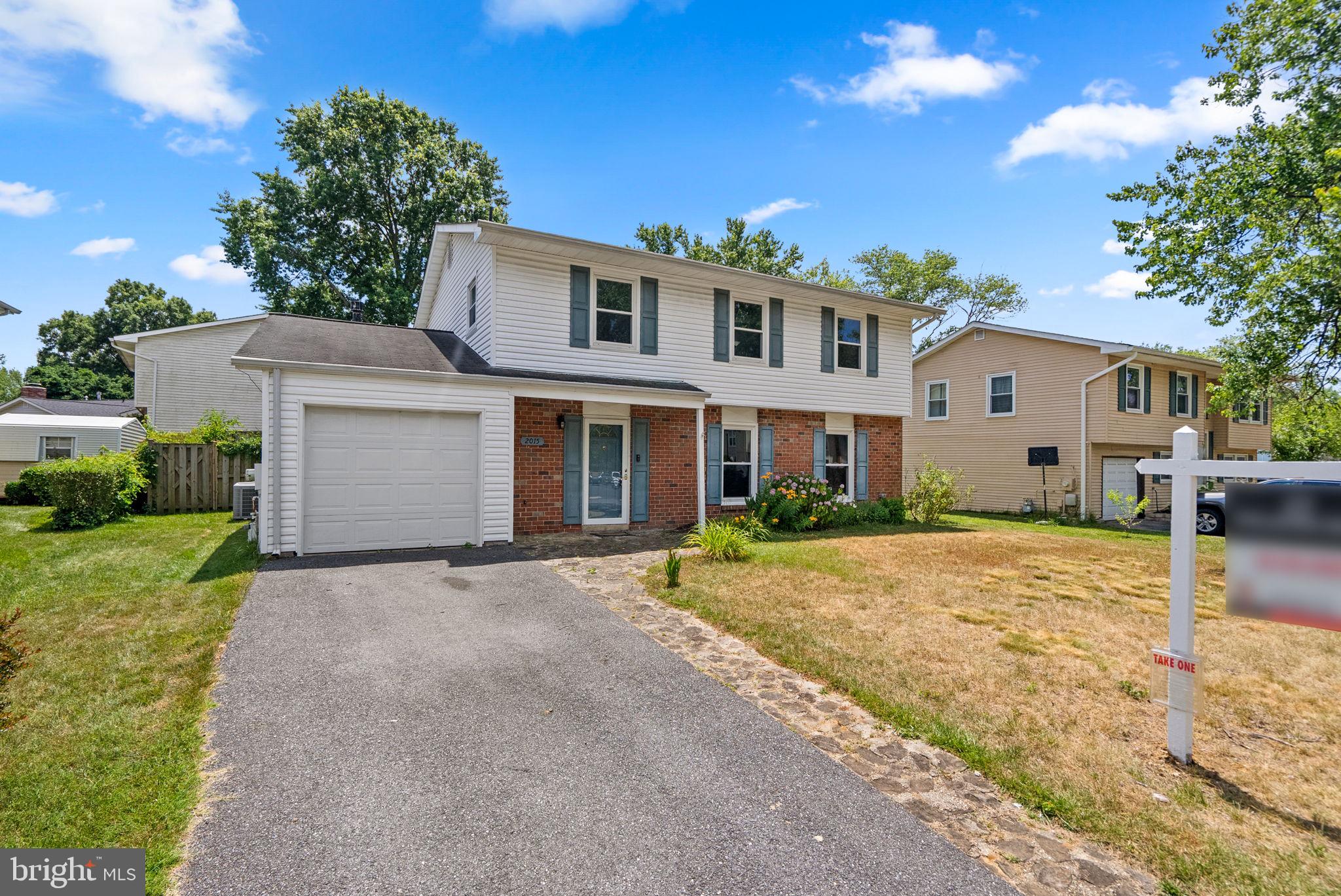 2015 Cambridge Dr