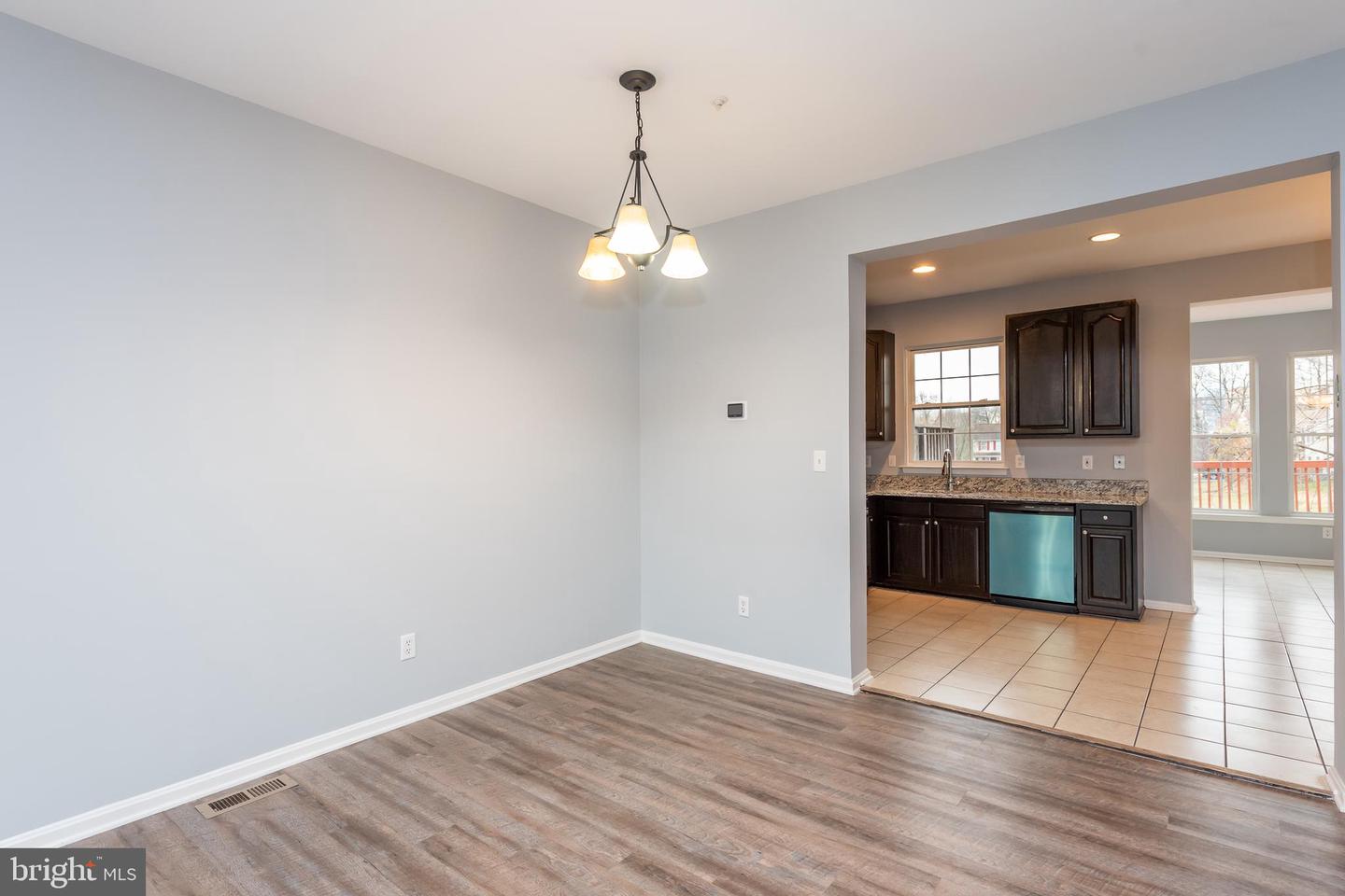 1339 HILL BORN DR