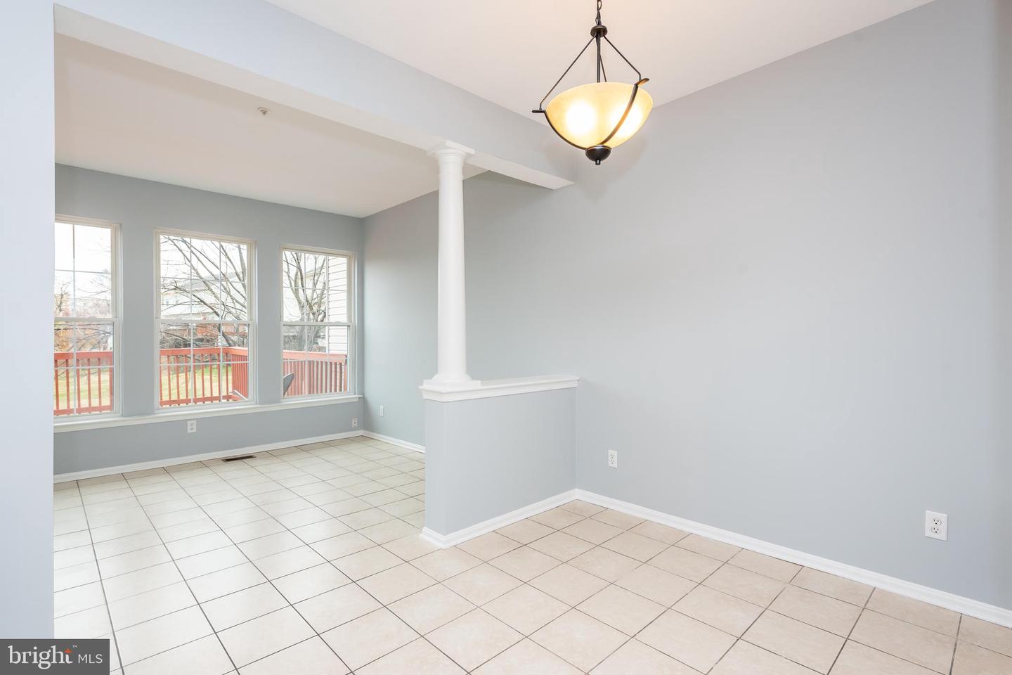1339 HILL BORN DR