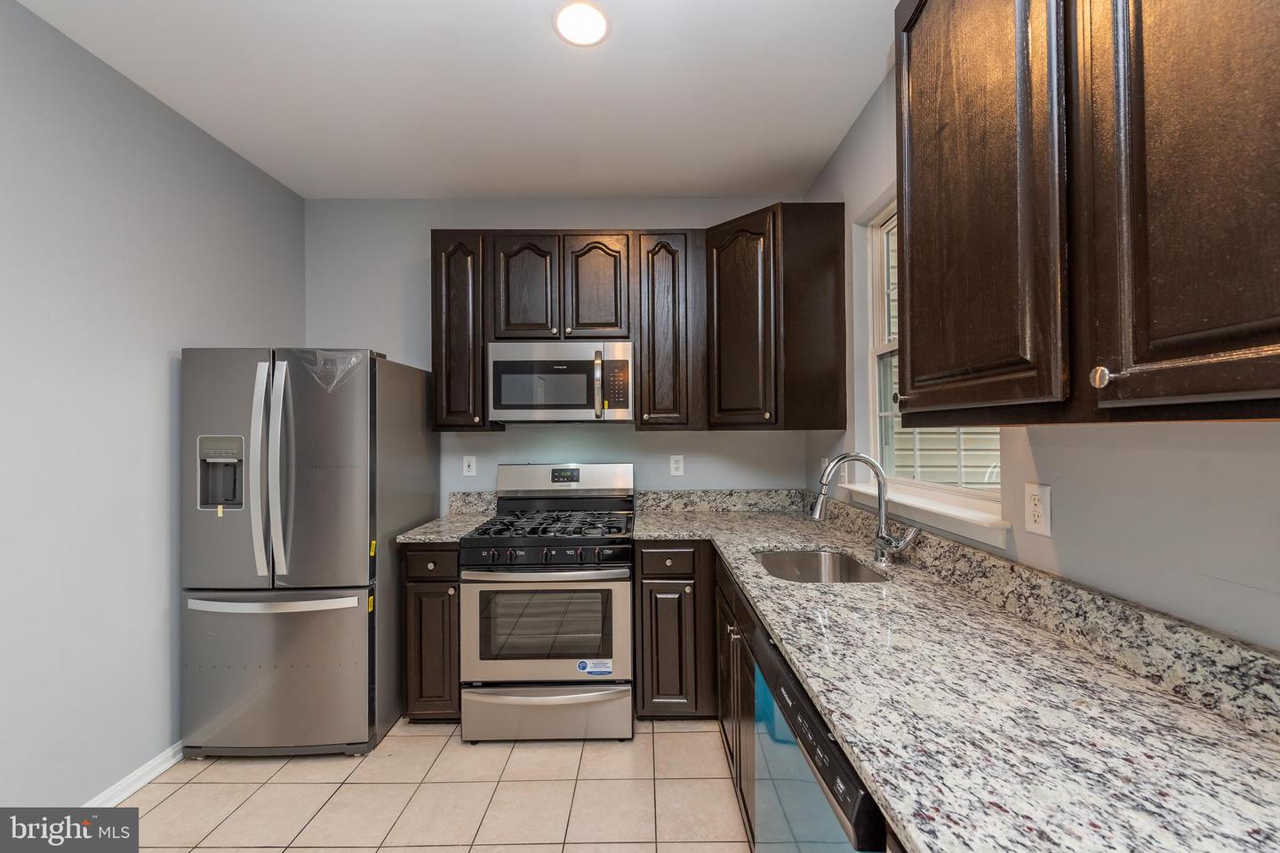 1339 HILL BORN DR