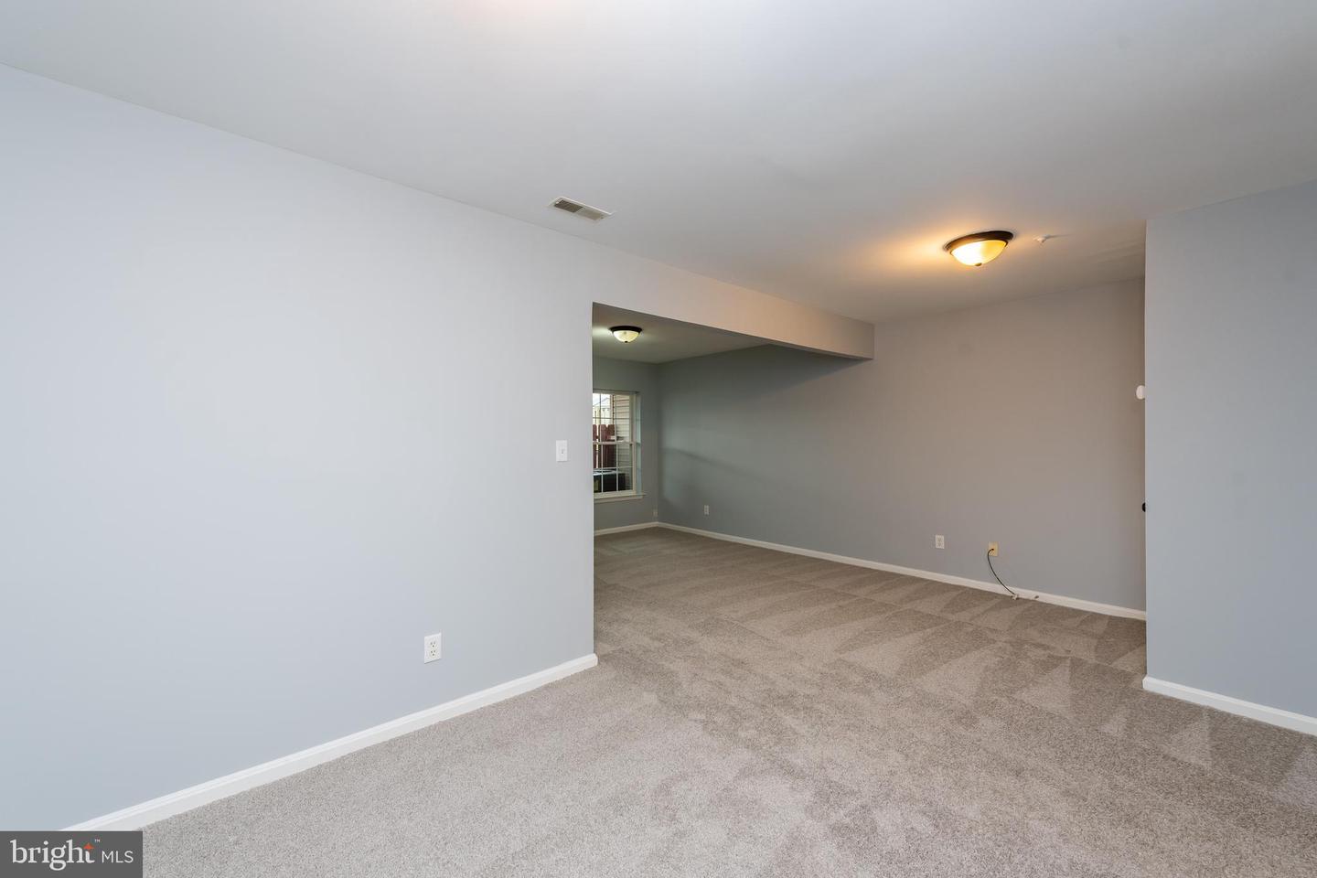 1339 HILL BORN DR