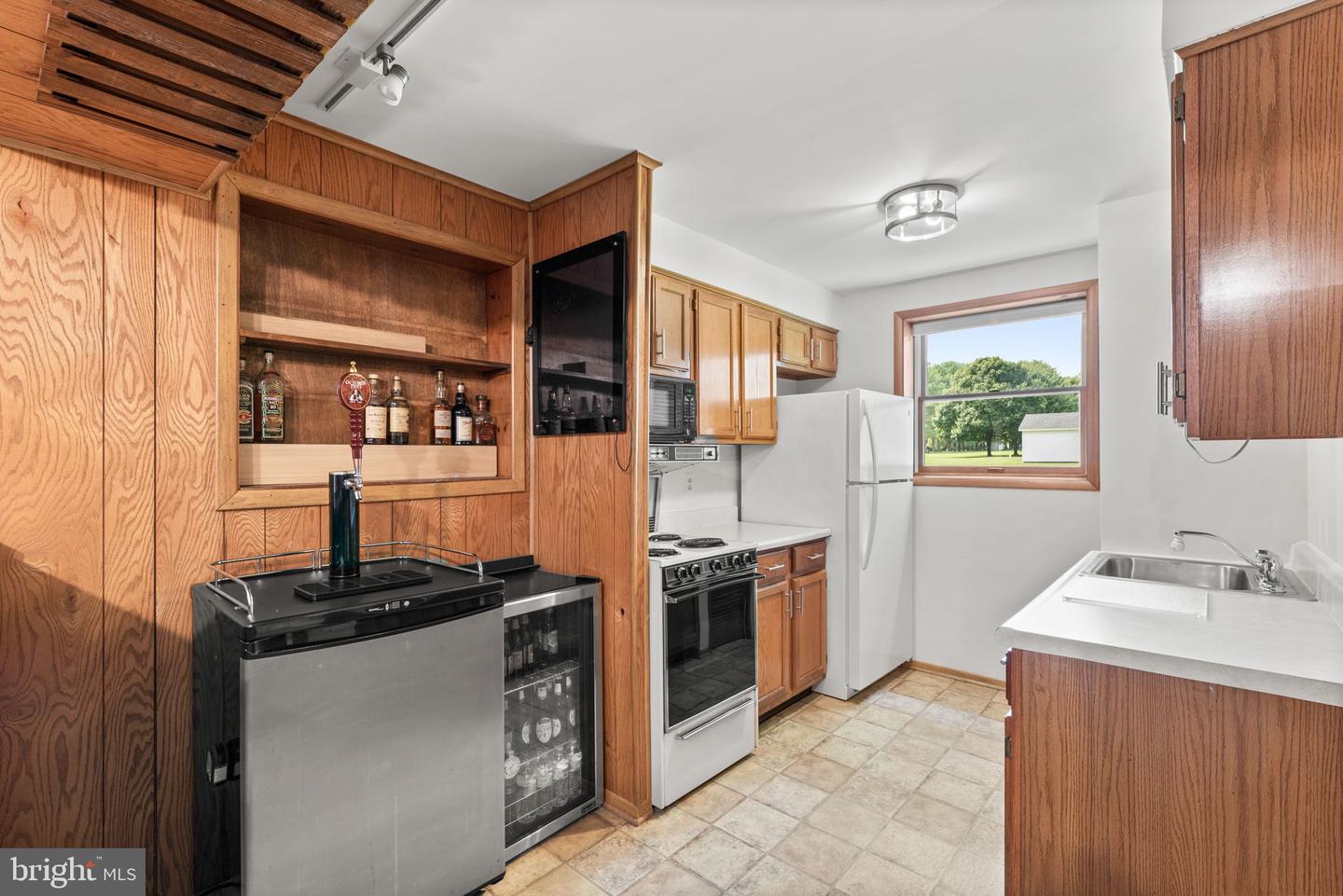 1677 Preakness Dr