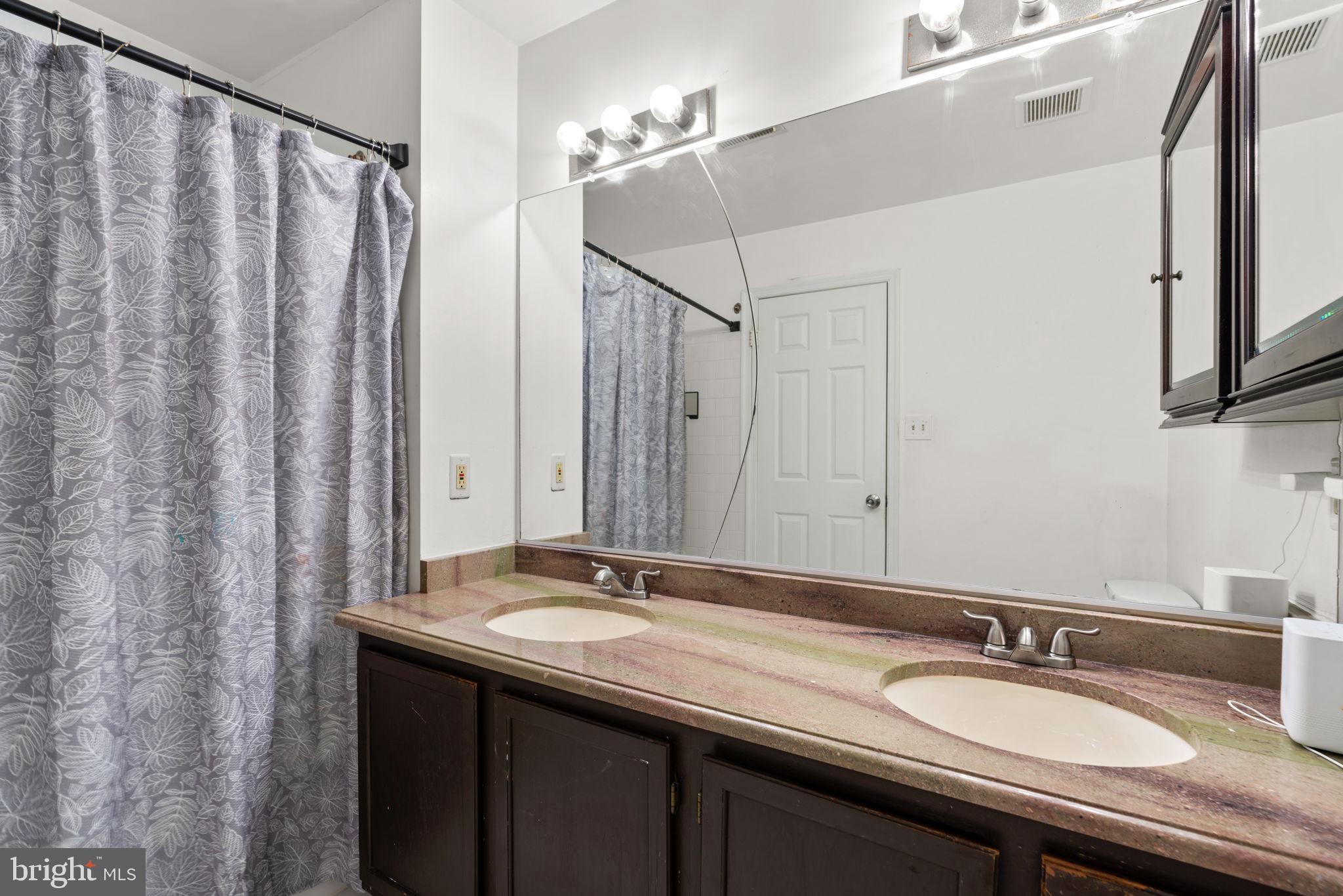 314 Green Mountain Ct