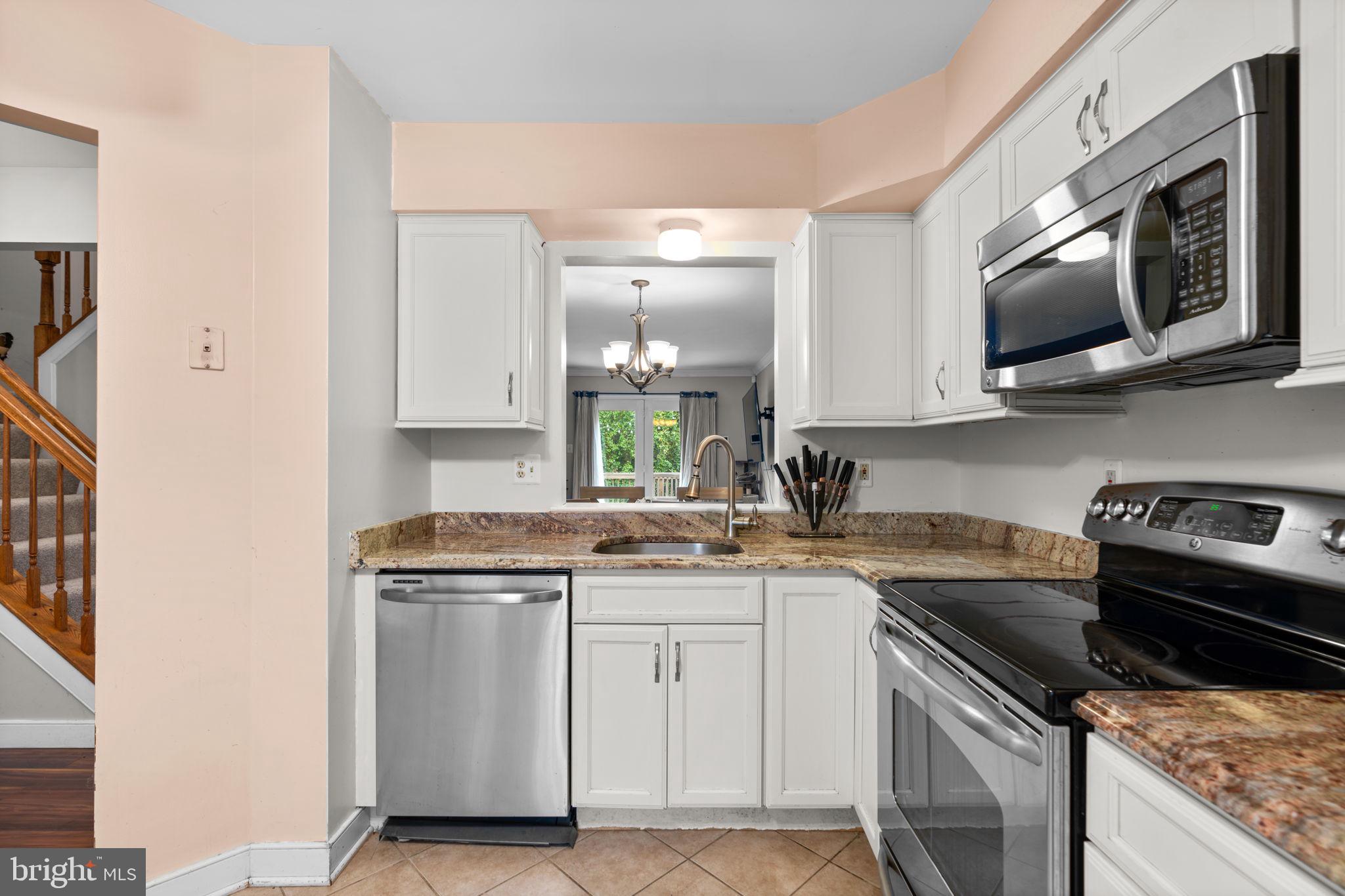 314 Green Mountain Ct