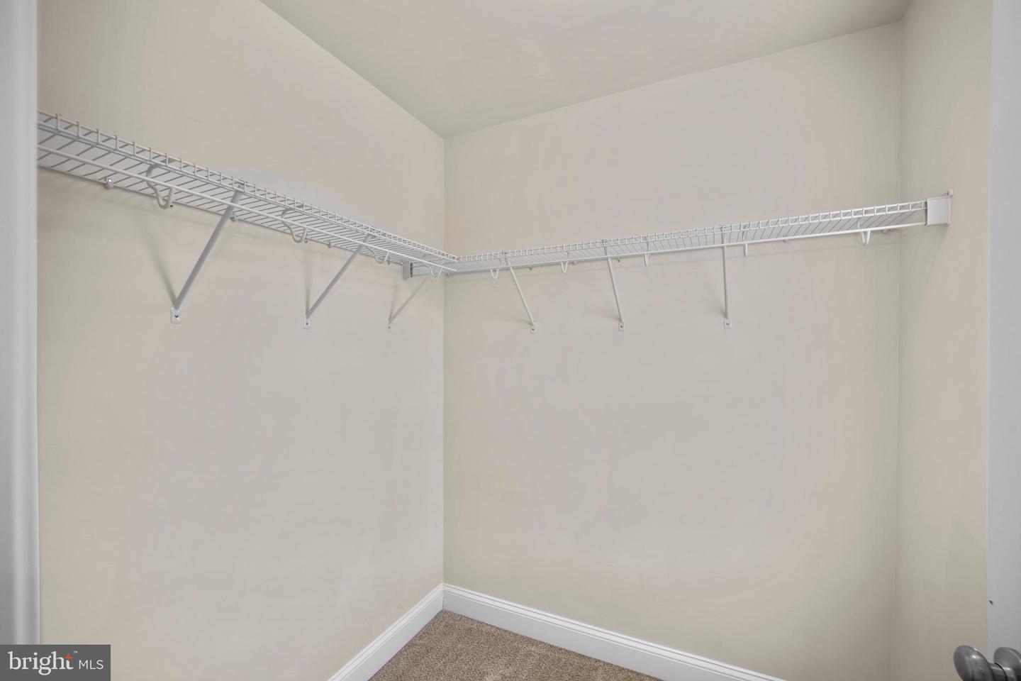 8437 KENDALL CT