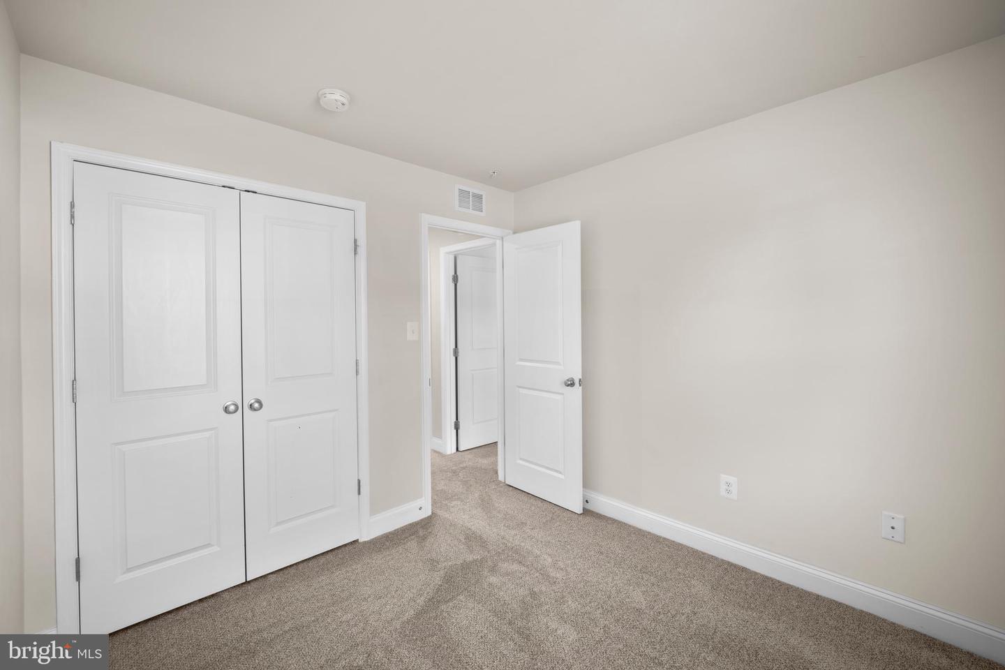 8437 KENDALL CT