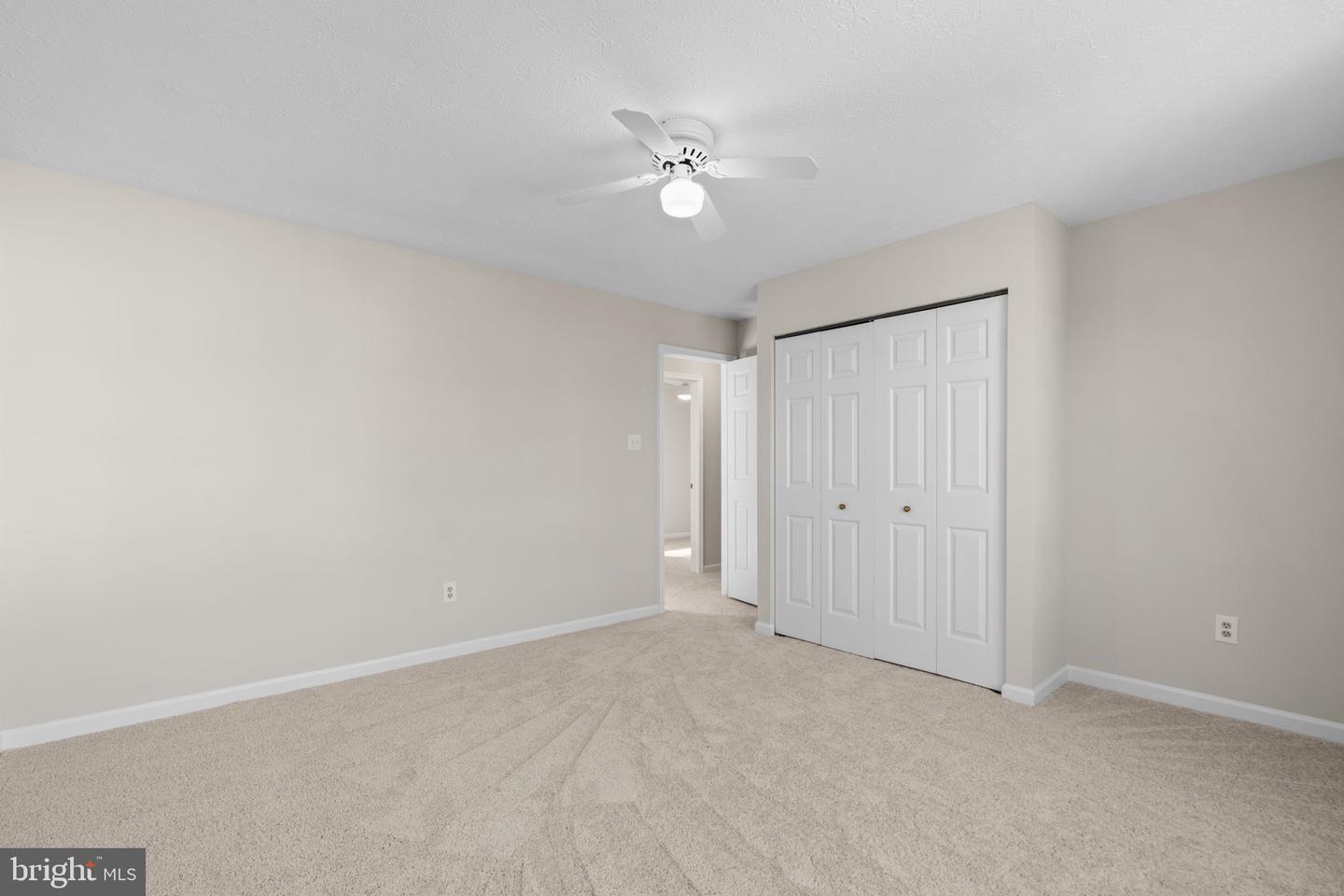 1910 Artillery Ln