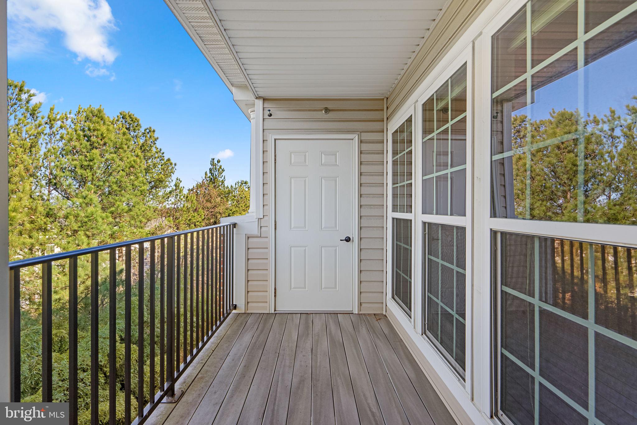 1622 Hardwick Ct #402