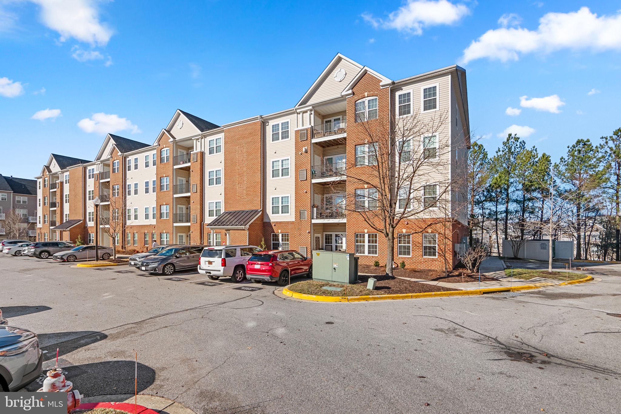 1622 Hardwick Ct #402