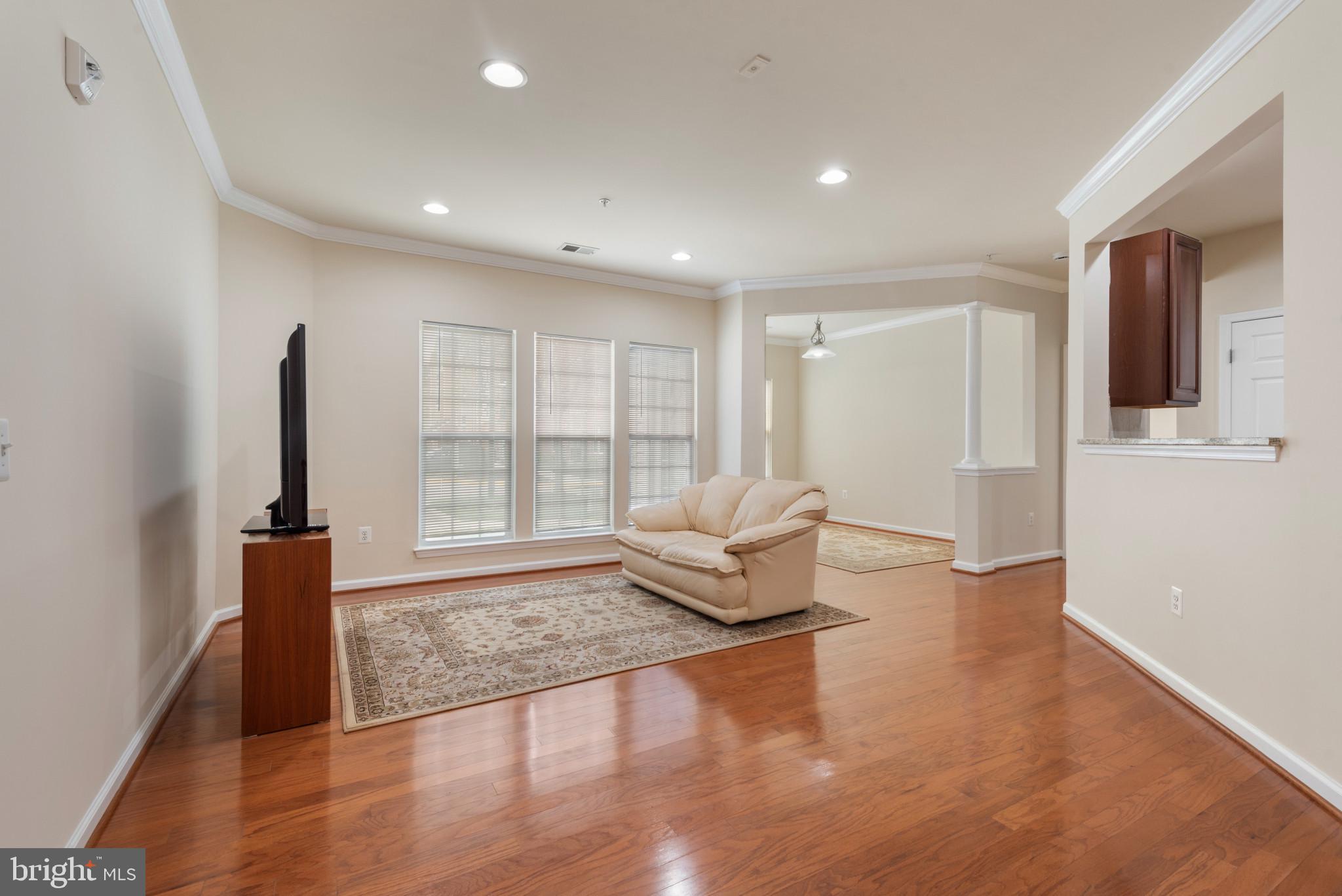 1624 Hardwick Ct #101