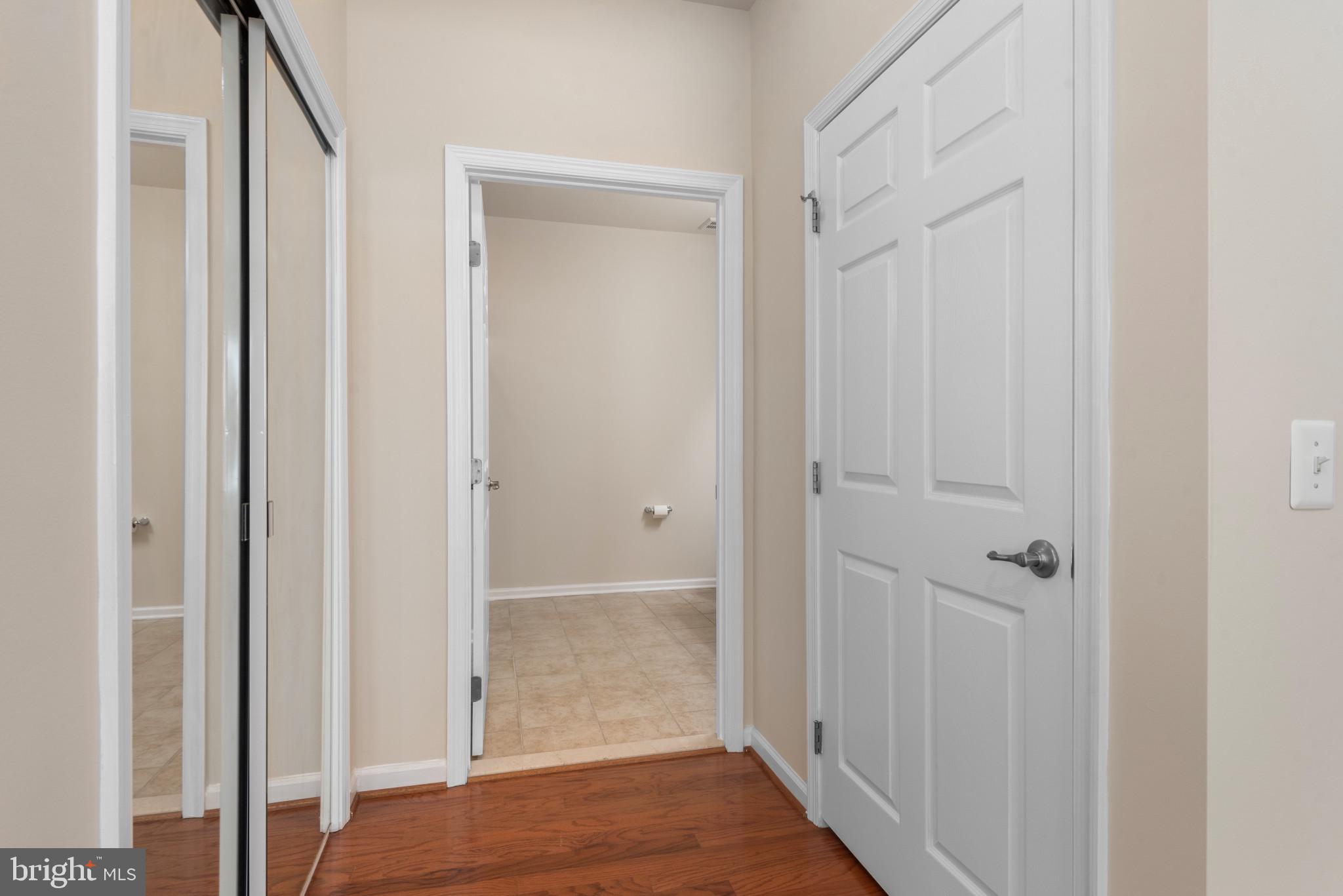 1624 Hardwick Ct #101