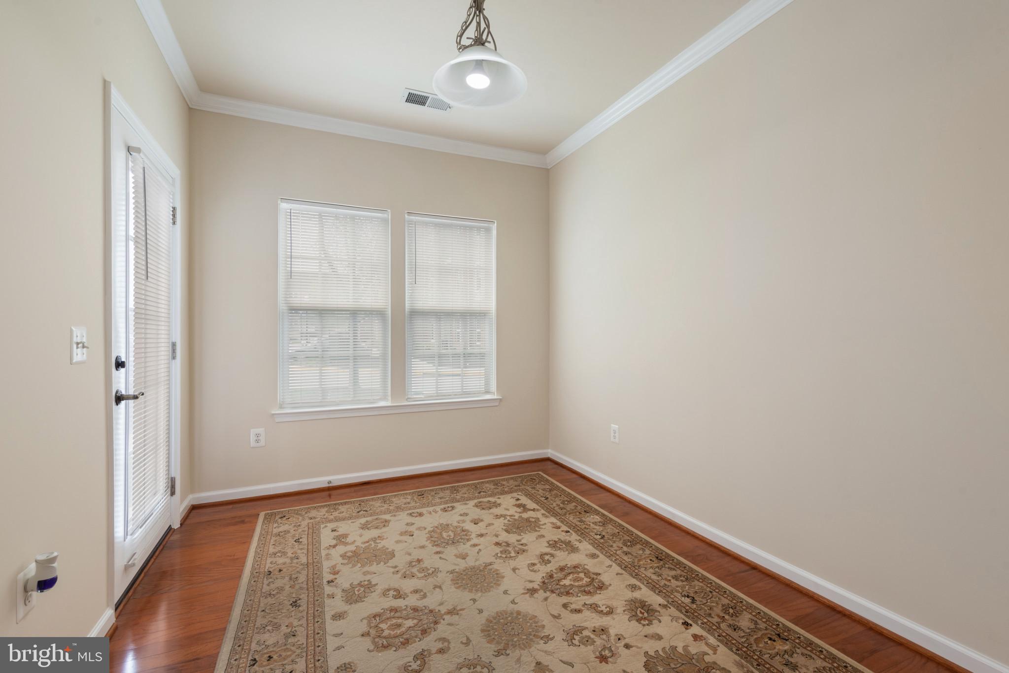 1624 Hardwick Ct #101