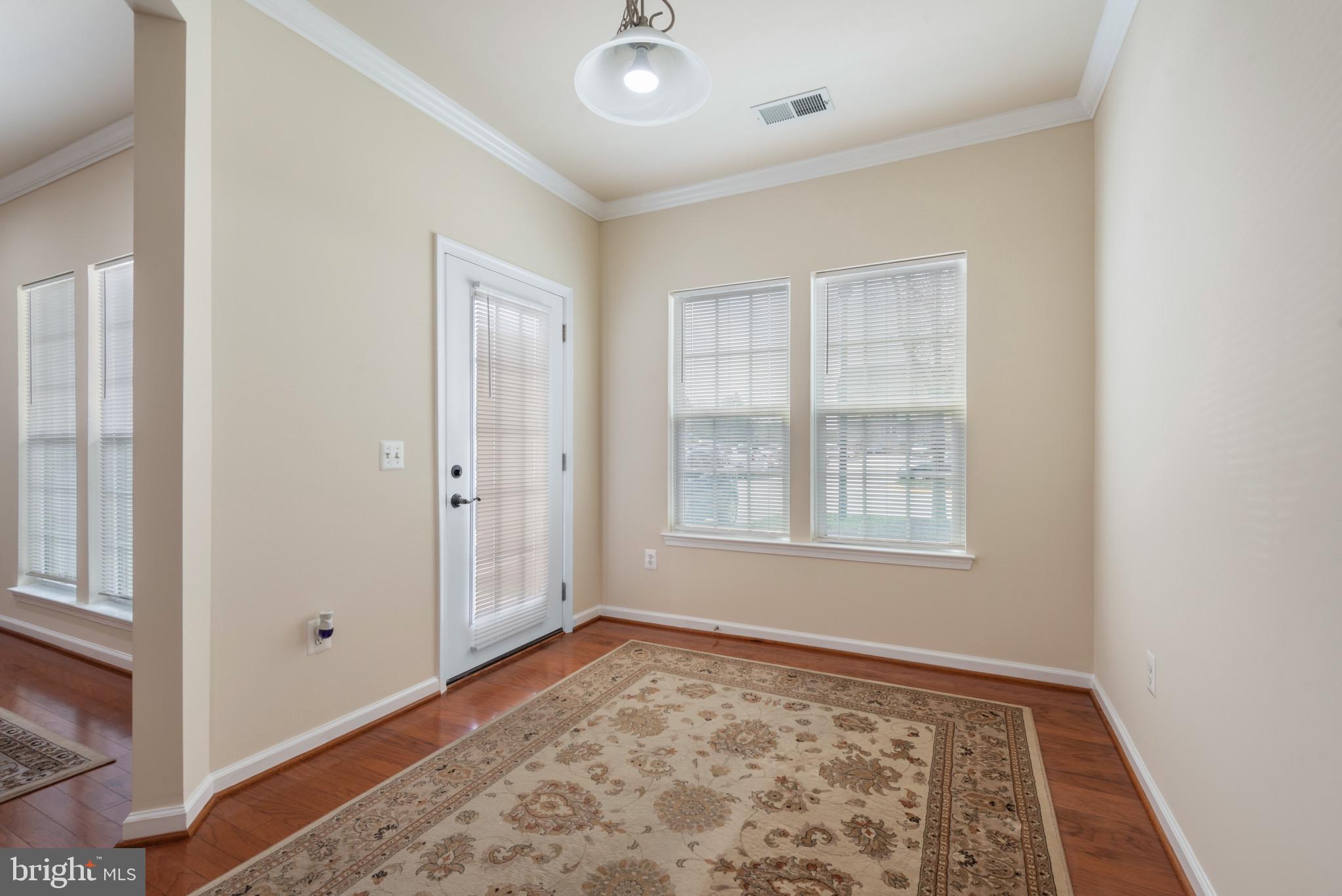 1624 Hardwick Ct #101