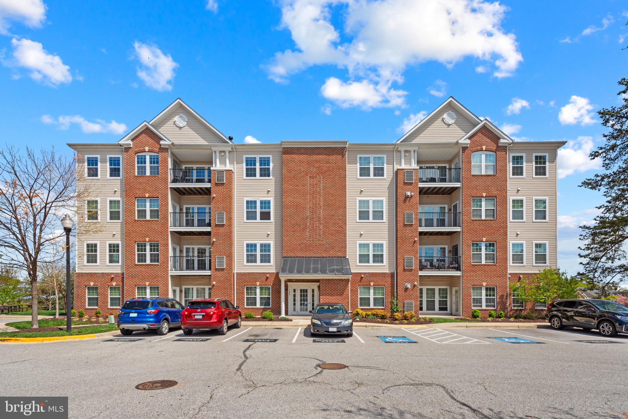 1624 Hardwick Ct #101