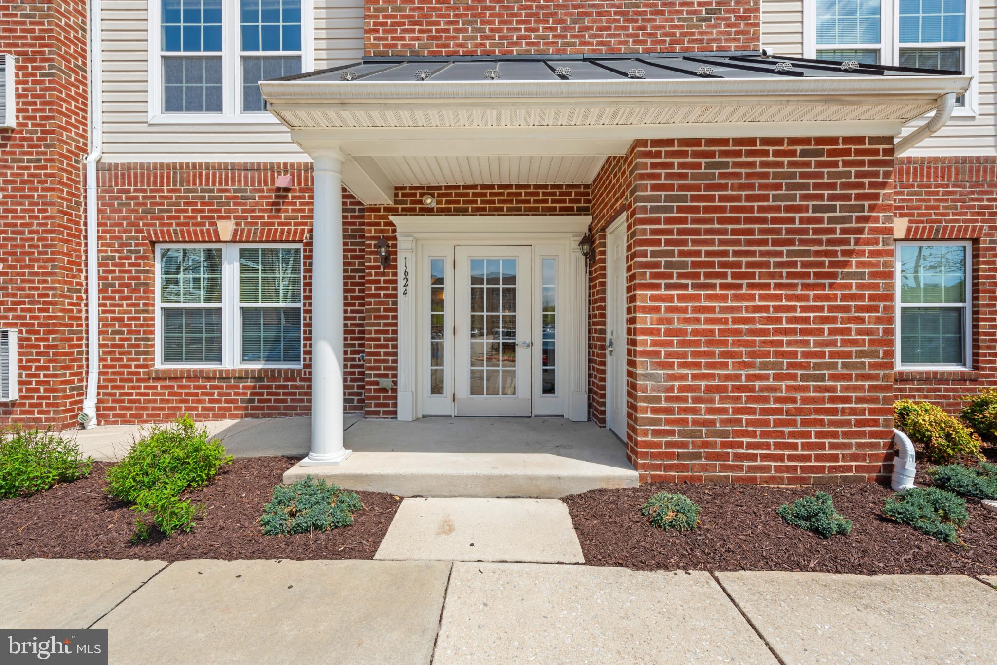 1624 Hardwick Ct #101