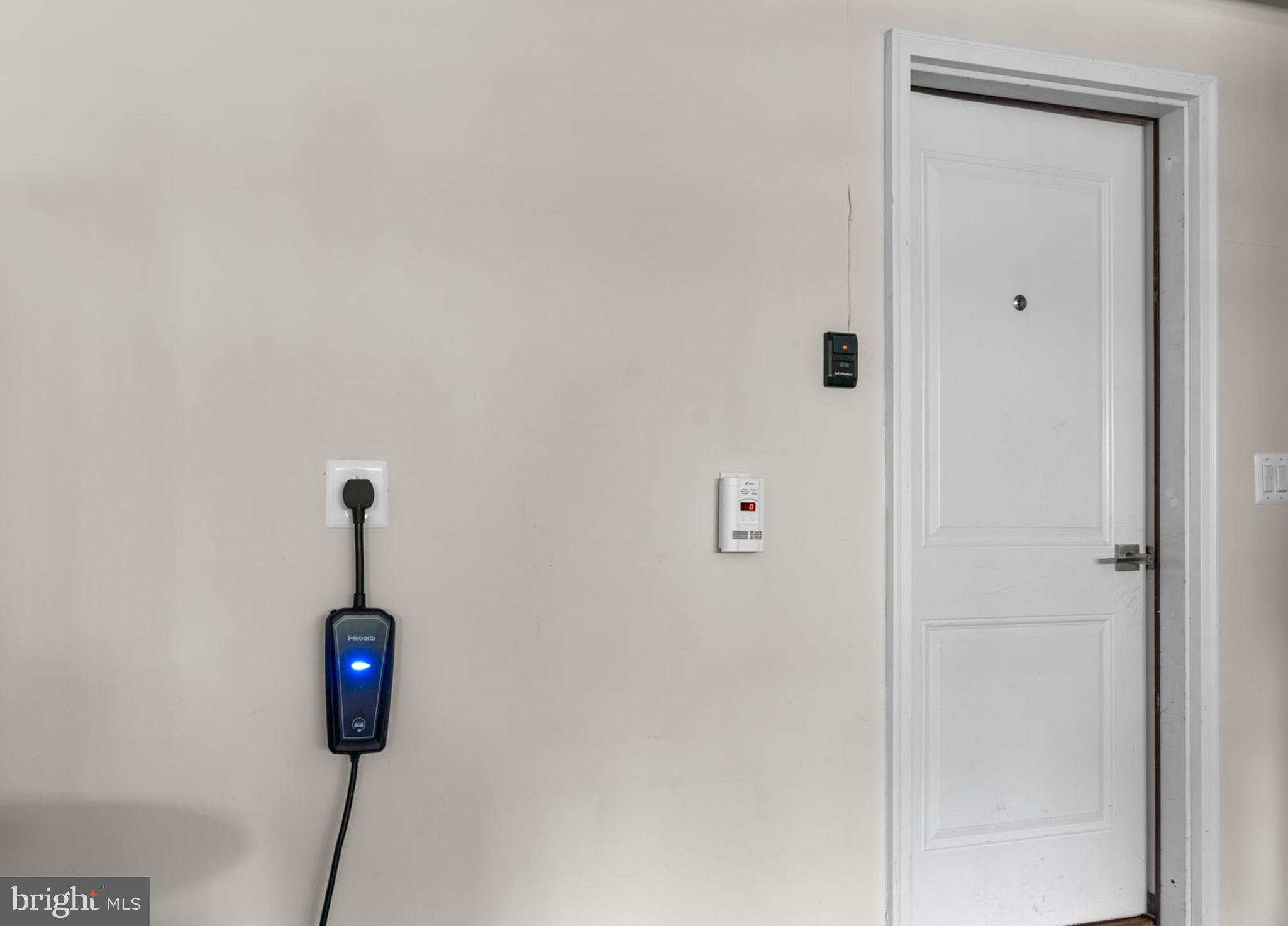 8506 Pine Springs Dr