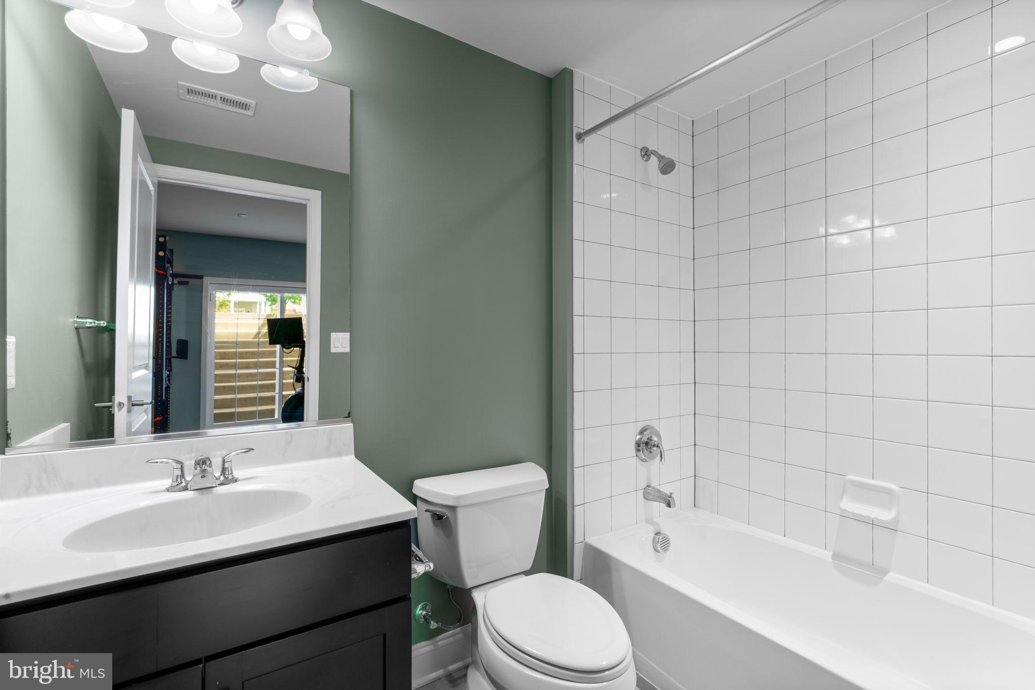 8506 Pine Springs Dr