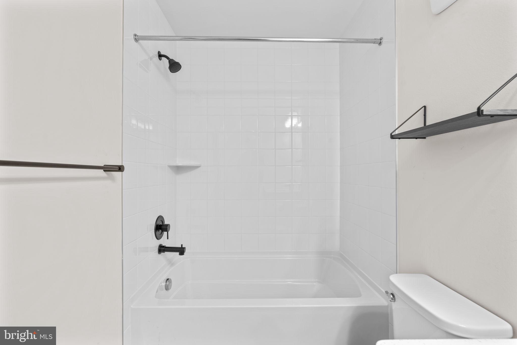 2828 Brewers Crossing Way