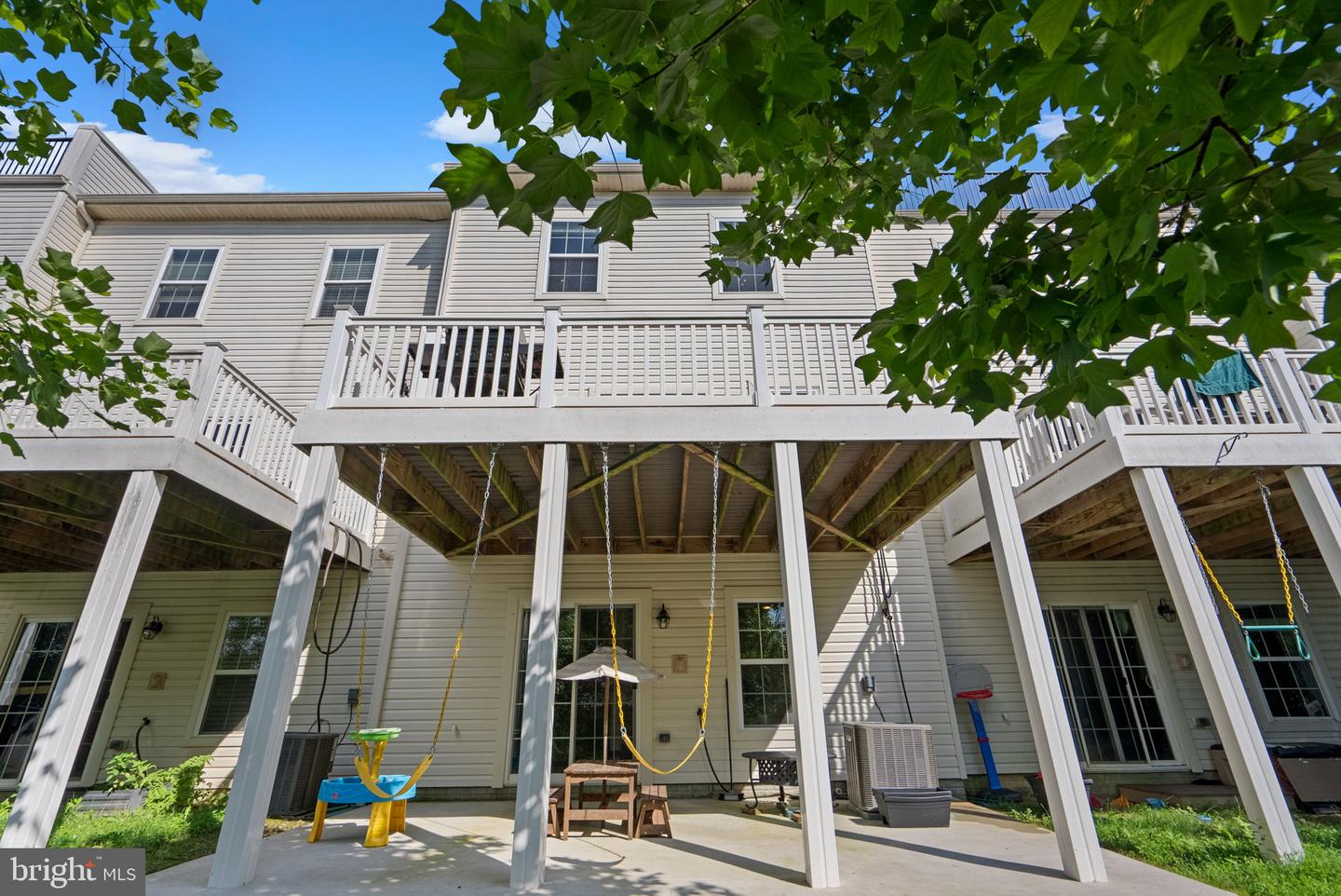 1008 Red Clover Rd