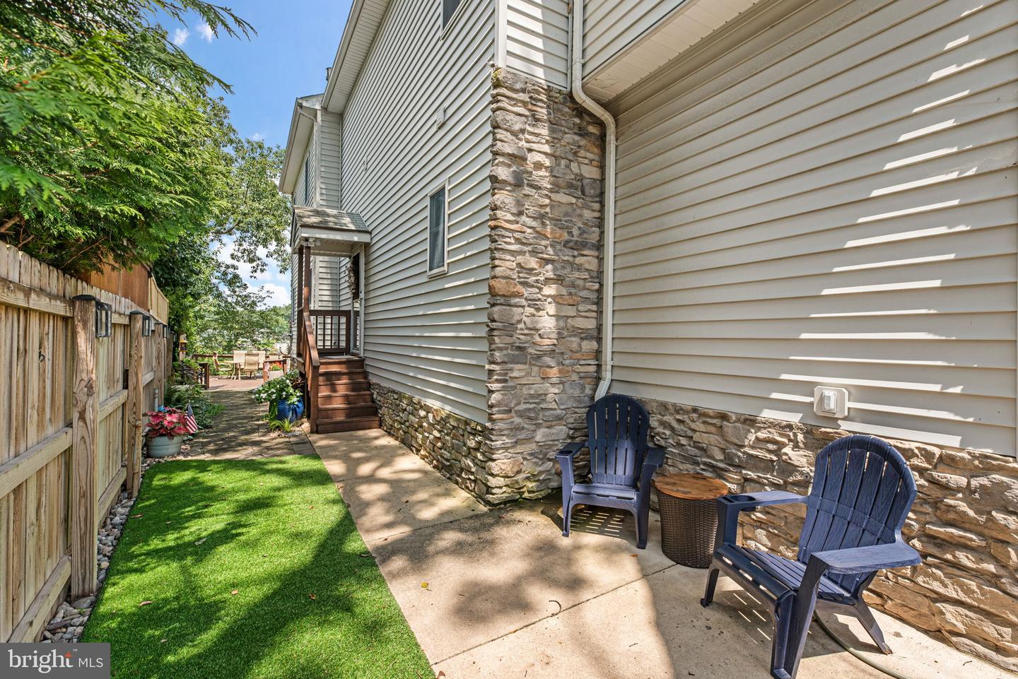 7674 Pine Knob Rd