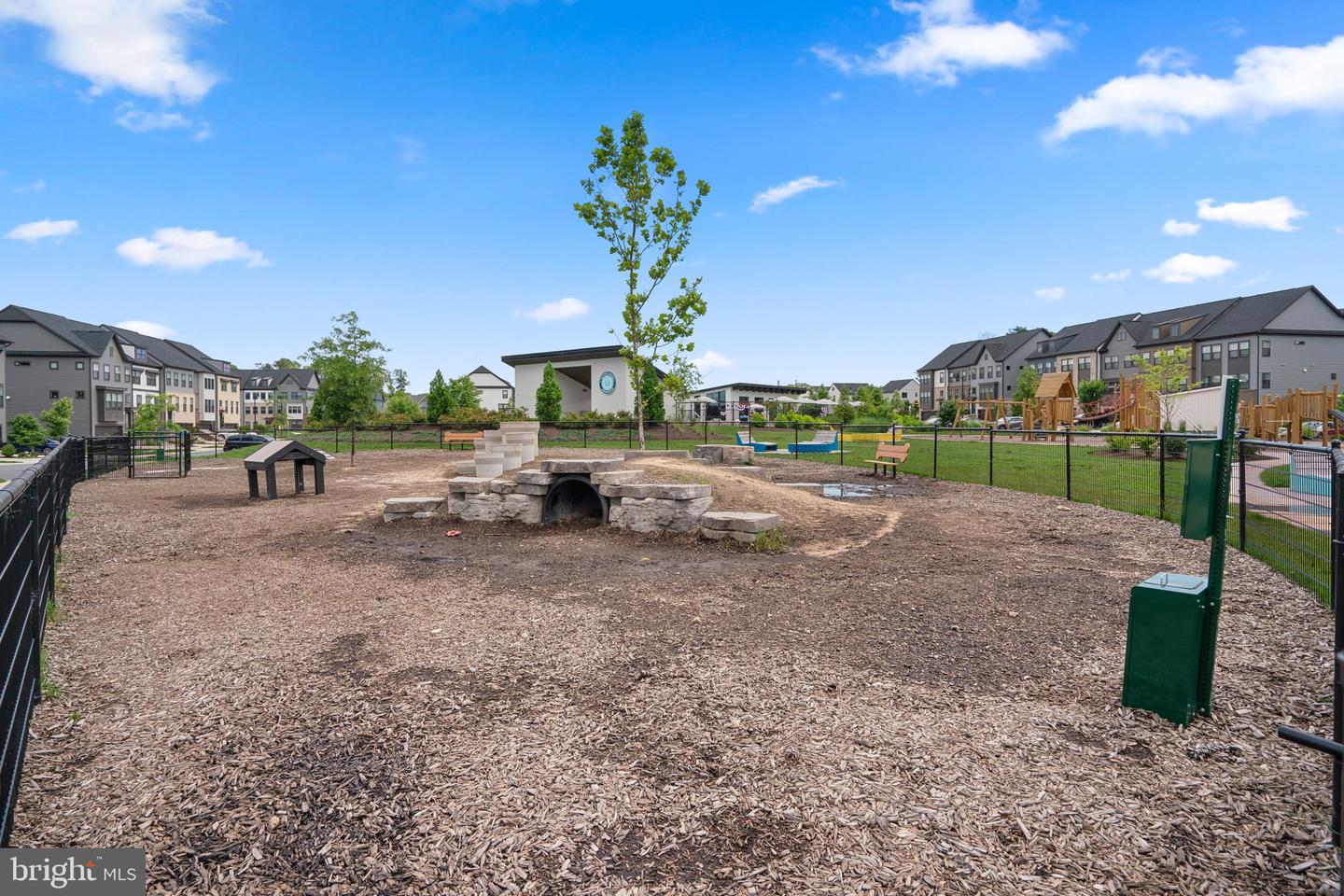 7735 STEATITE LN