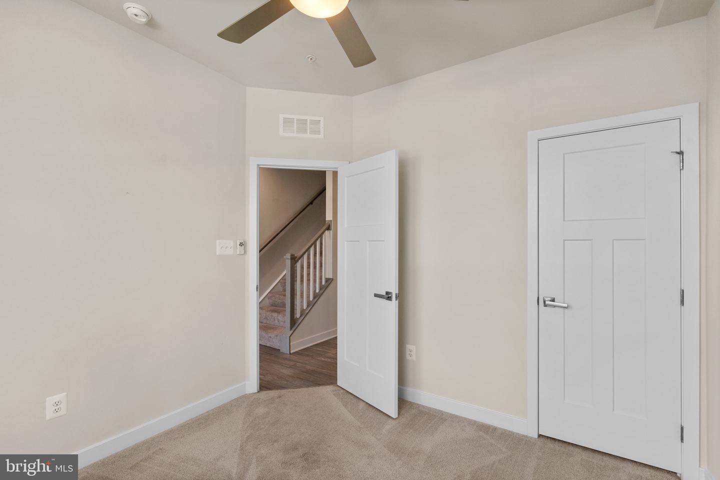 7735 STEATITE LN