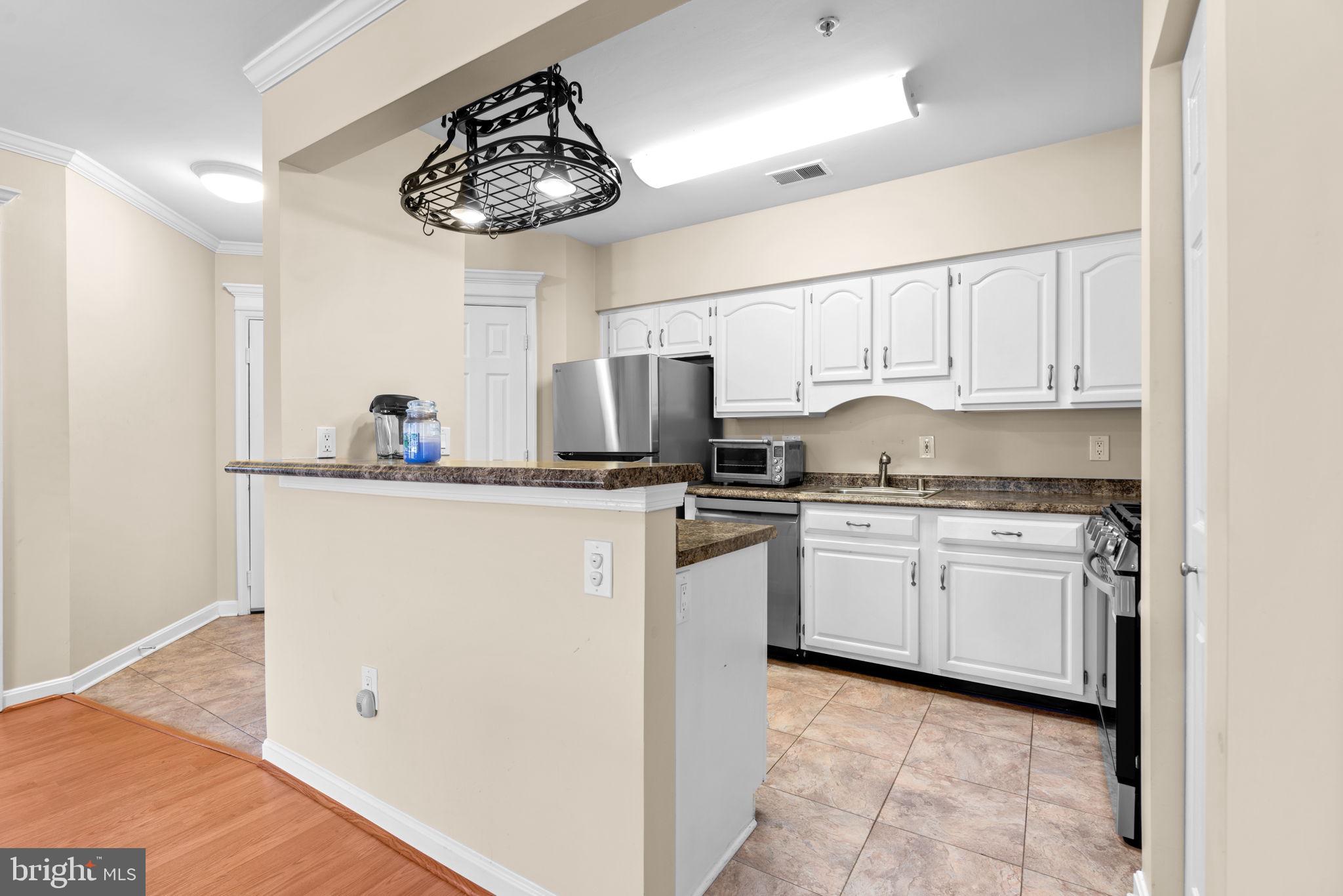 308 GATEHOUSE LANE D 308D